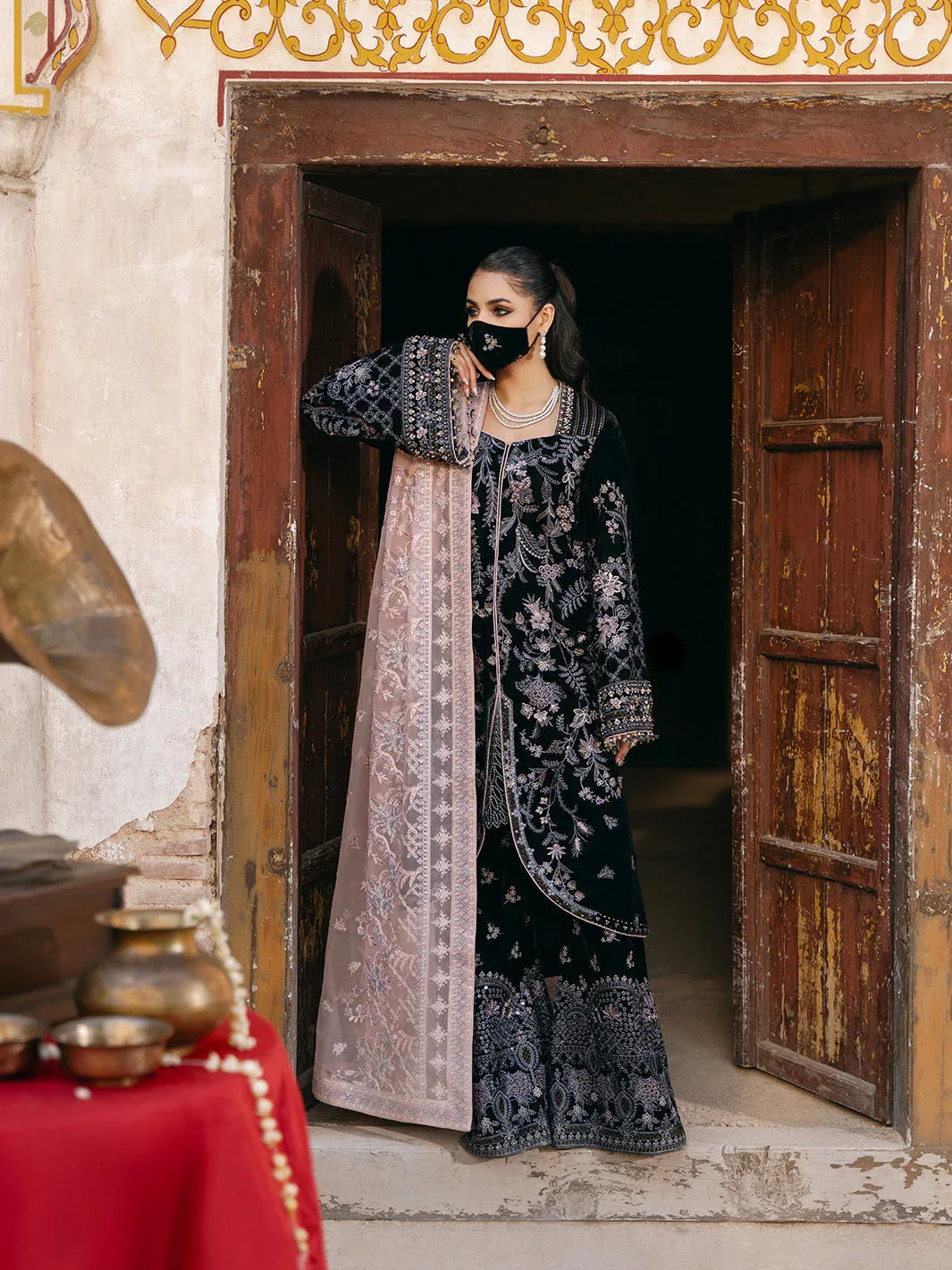 Flossie | Siara Velvet Formals | V-103 - B - Aqsa Fabrics