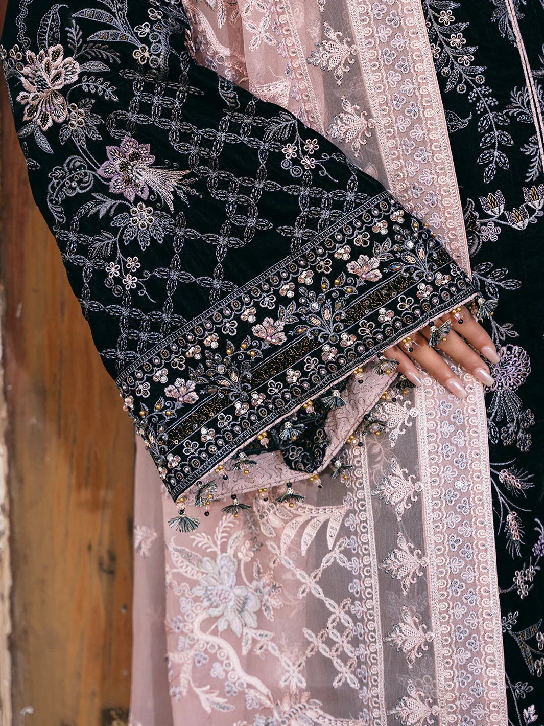 Flossie | Siara Velvet Formals | V-103 - B - Aqsa Fabrics