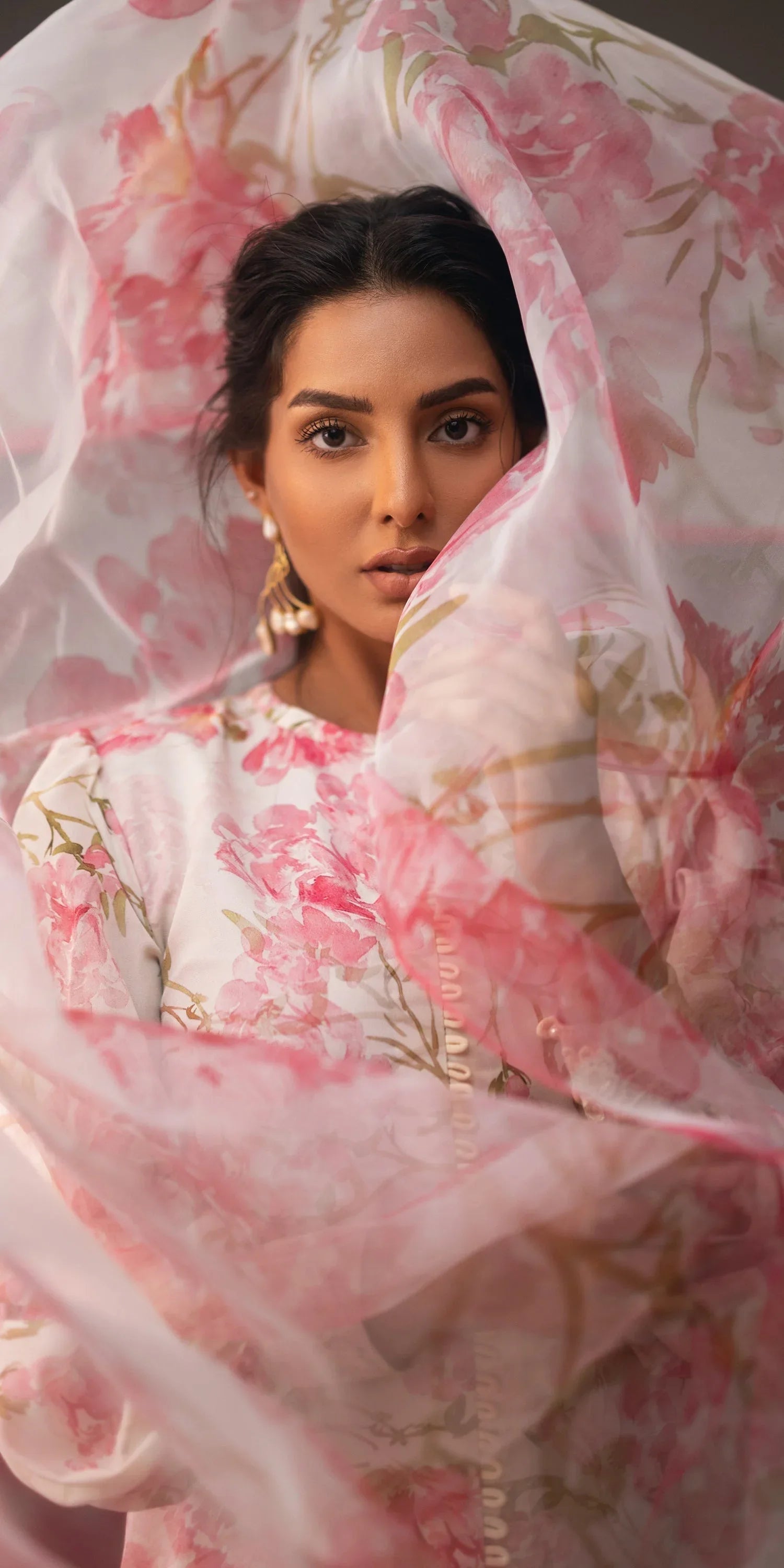 Erum Khan | Beyond Basic | BOLD BOUQUET - Aqsa Fabrics