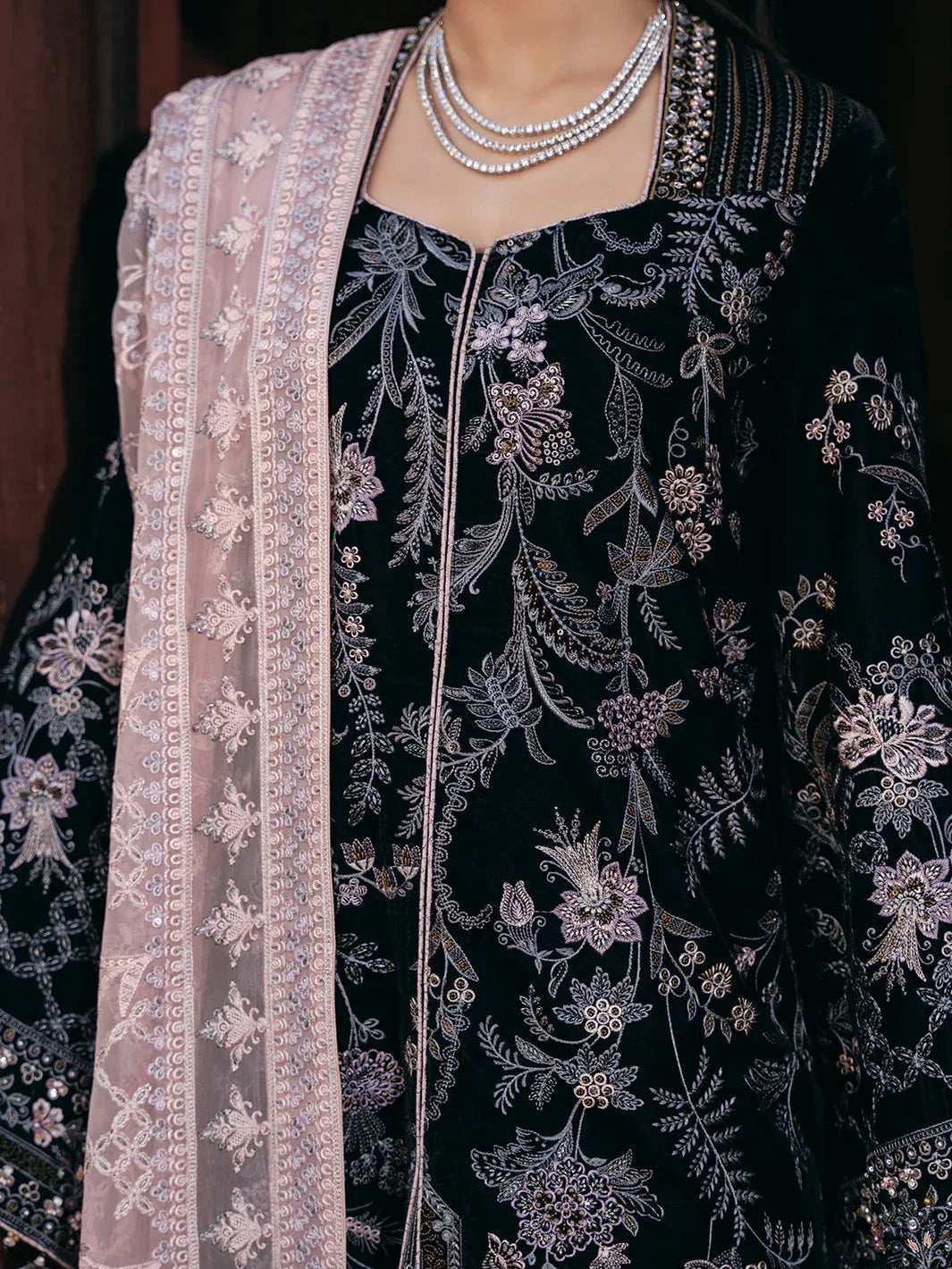 Flossie | Siara Velvet Formals | V-103 - B - Aqsa Fabrics