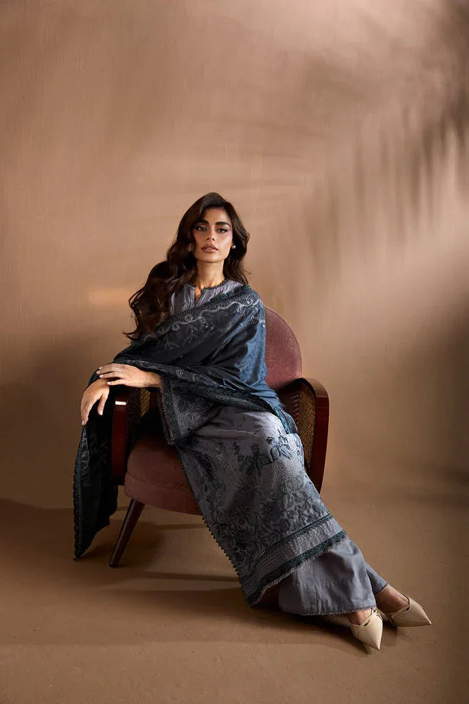 Sobia Nazir | Winter Shawl 25 | Design 5B - Aqsa Fabrics