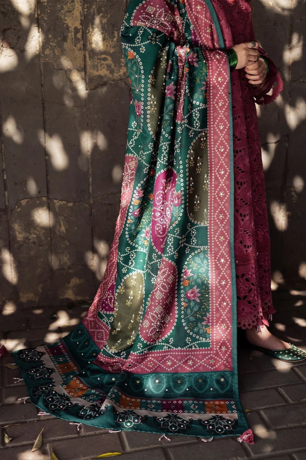 Nureh | Bazaar Winter 24 | NE-113 - Aqsa Fabrics