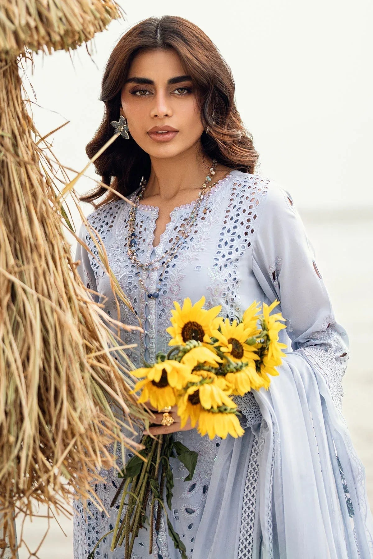 Nureh | Khuwab Luxury Lawn | NE-150 - Aqsa Fabrics