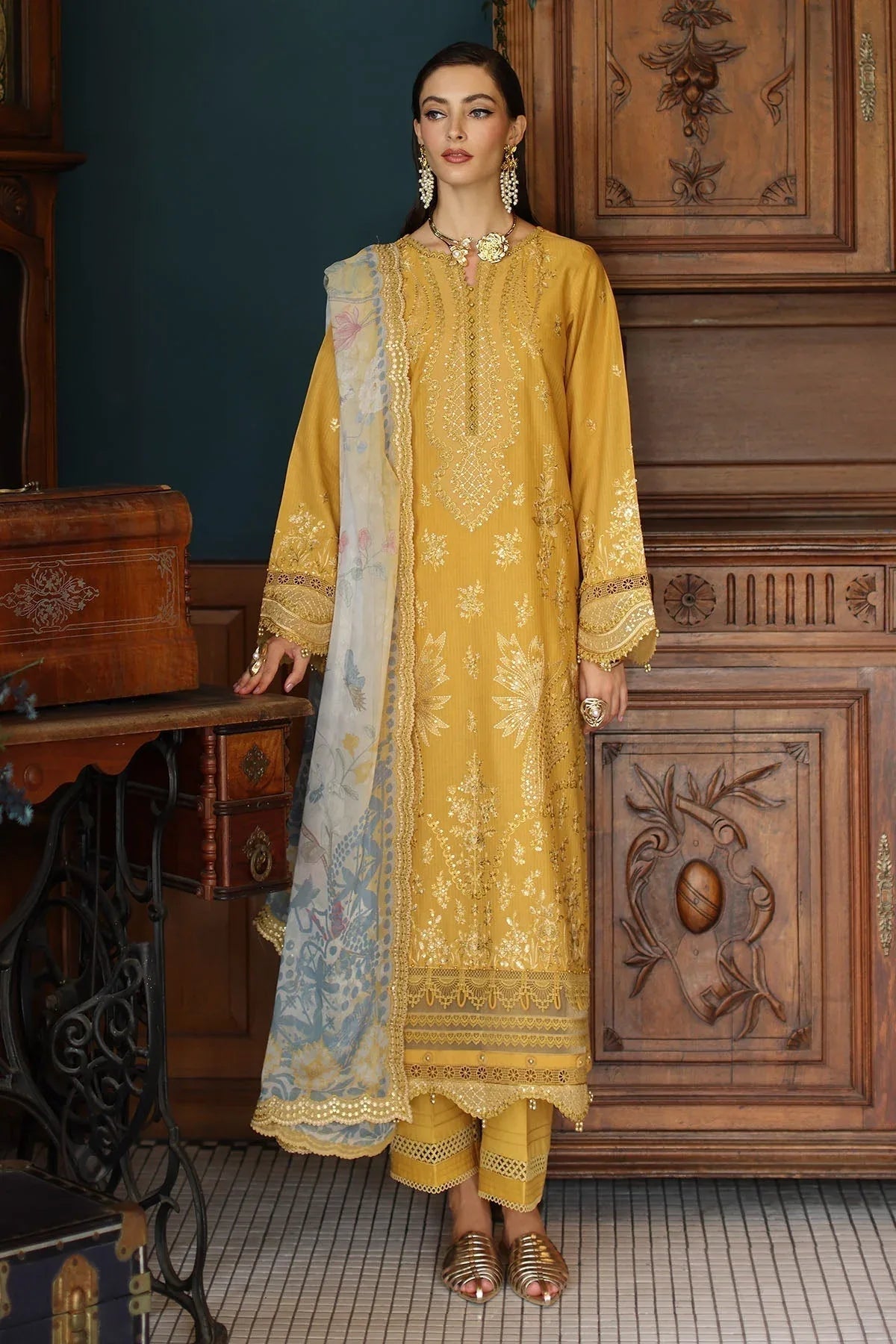 Nureh | Maya Lawn | NS-155 - Aqsa Fabrics