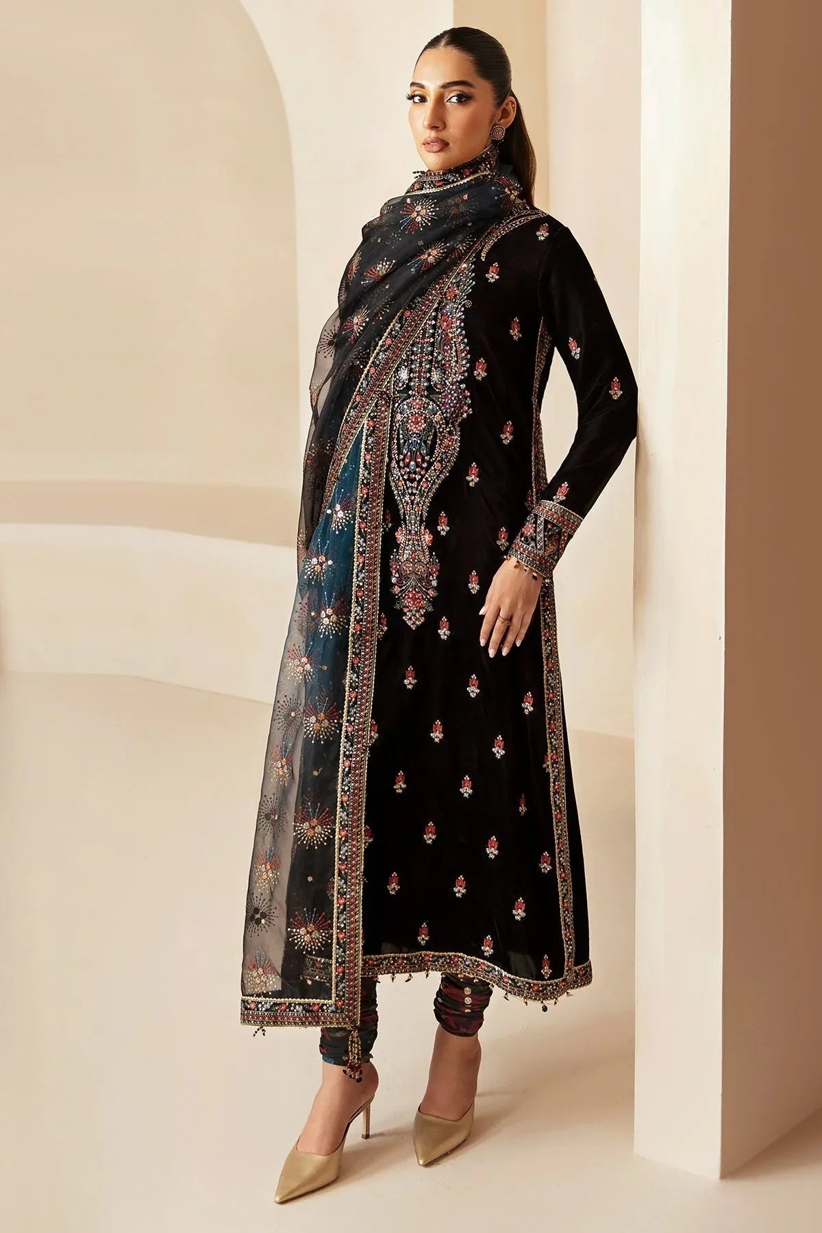 Jazmin | Velvet Edit 24 |  Velvet Formal VF-2028 - Aqsa Fabrics