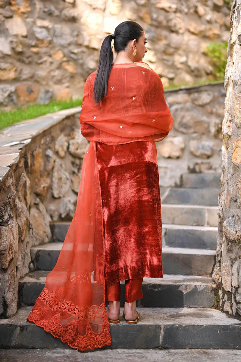 Hue Pret | Farasha Luxury Winter | Freya - Aqsa Fabrics