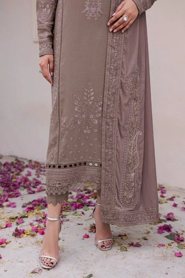 Nureh | Exclusive Leather Peach | NE-201 - Aqsa Fabrics