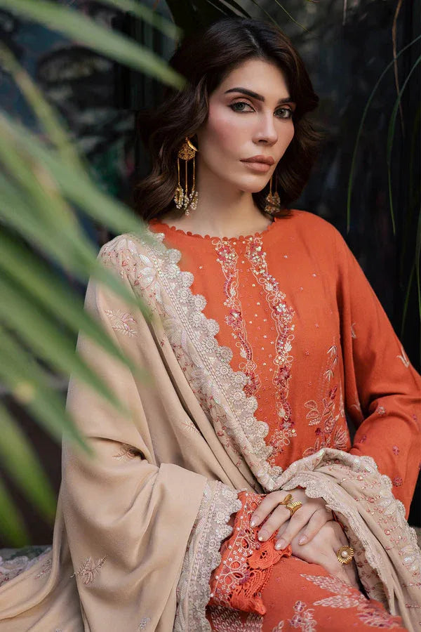 Nureh | Exclusive Leather Peach | NE-184 - Aqsa Fabrics