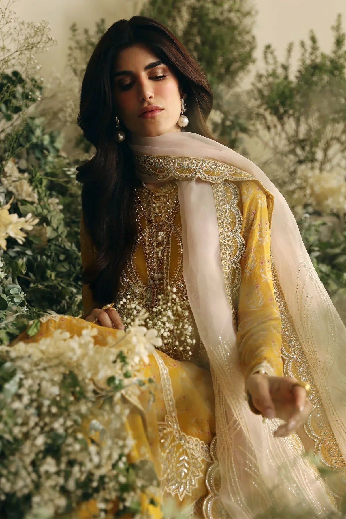 Nureh | Amaya Formals | AM-05 - Aqsa Fabrics