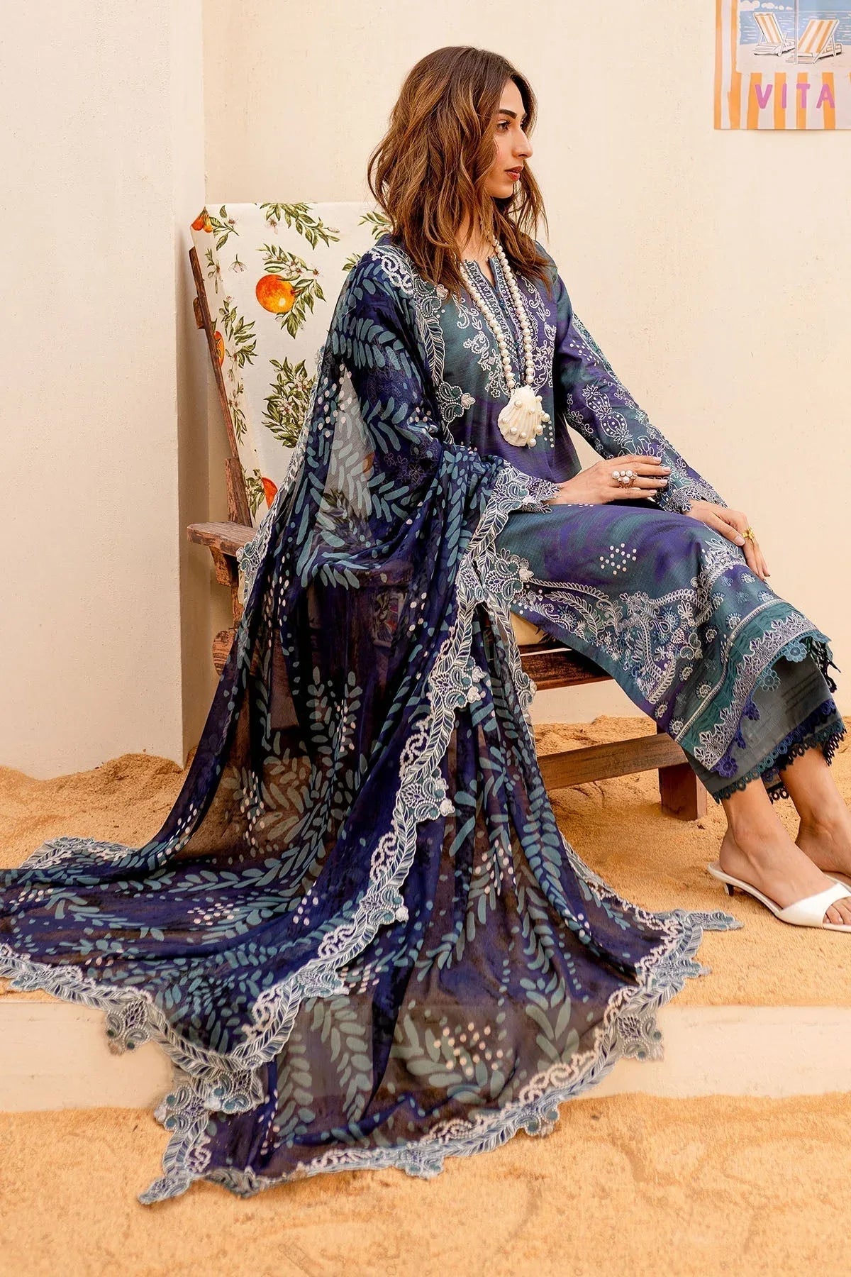 Nureh | Gardenia Lawn 25 | NSG-186 - Aqsa Fabrics