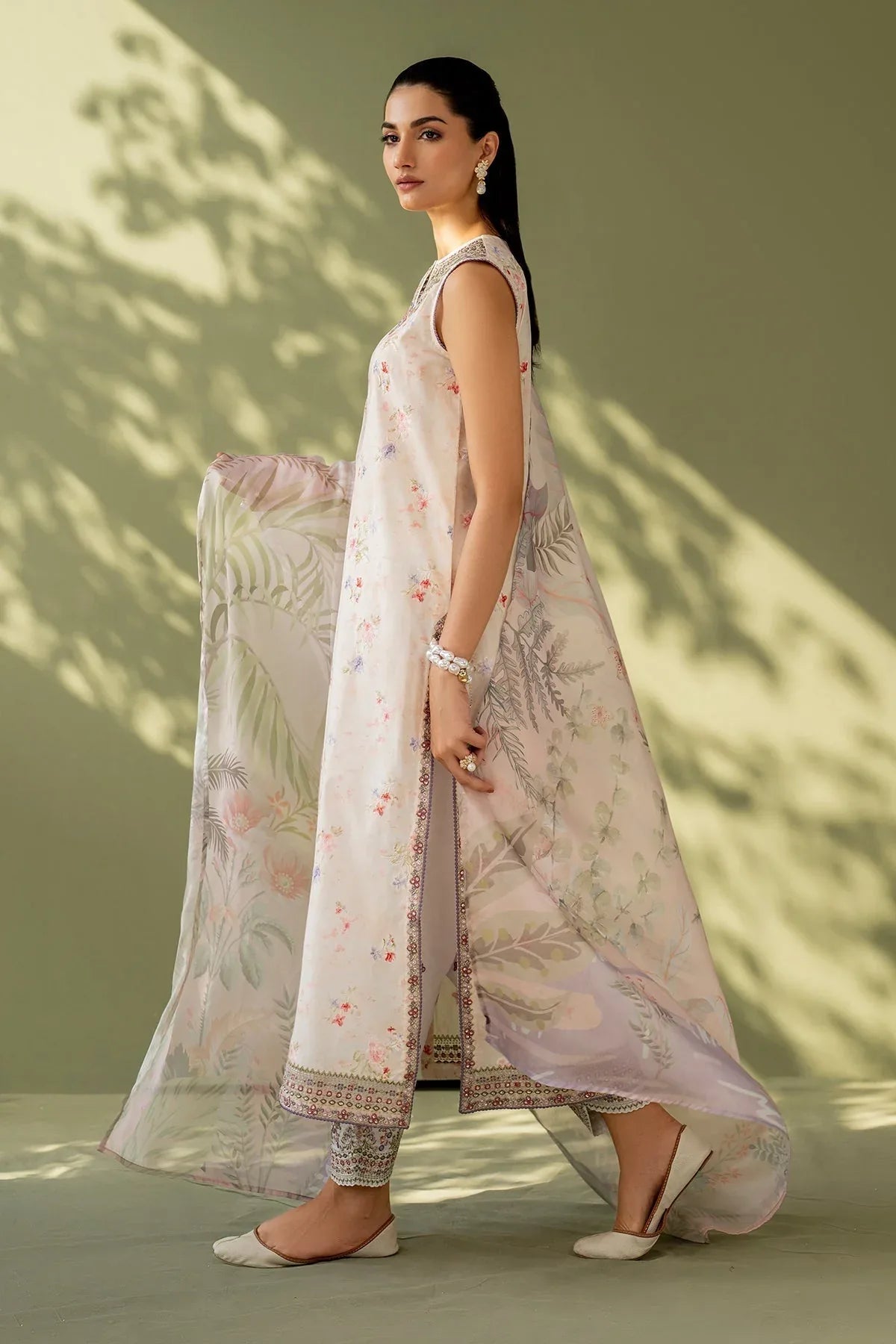 Baroque | Eid Printique | EMBROIDERED PRINTED LAWN UF-4169 - Aqsa Fabrics