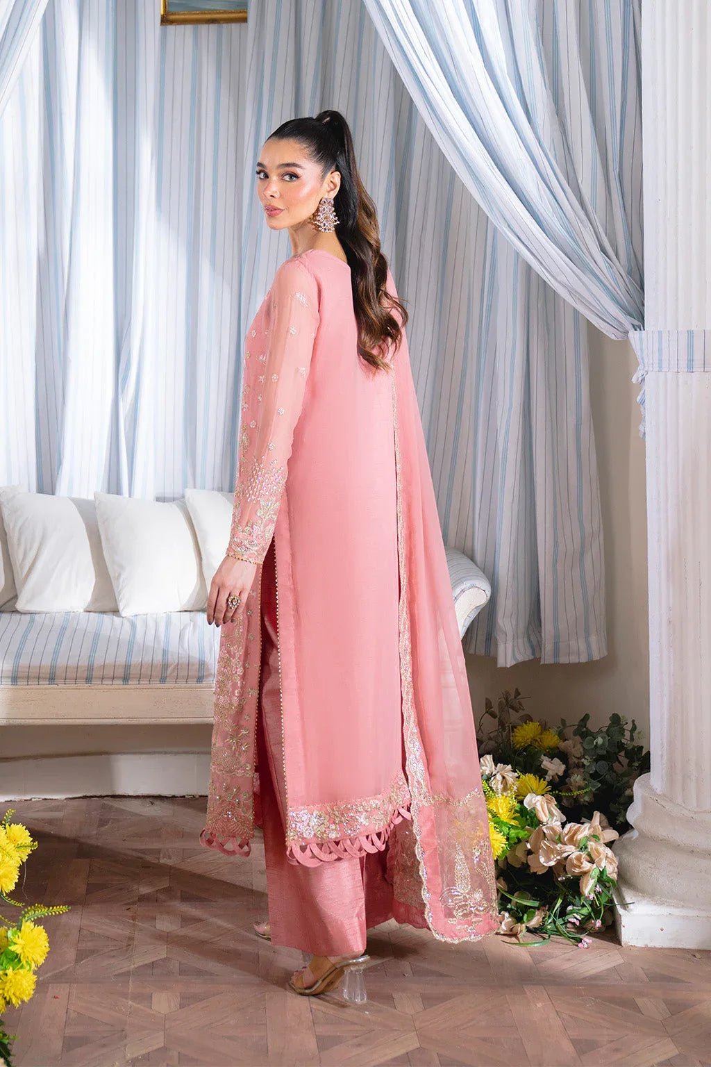 Neeshay | Dastaan Formals 25 | Gulrukh - Aqsa Fabrics