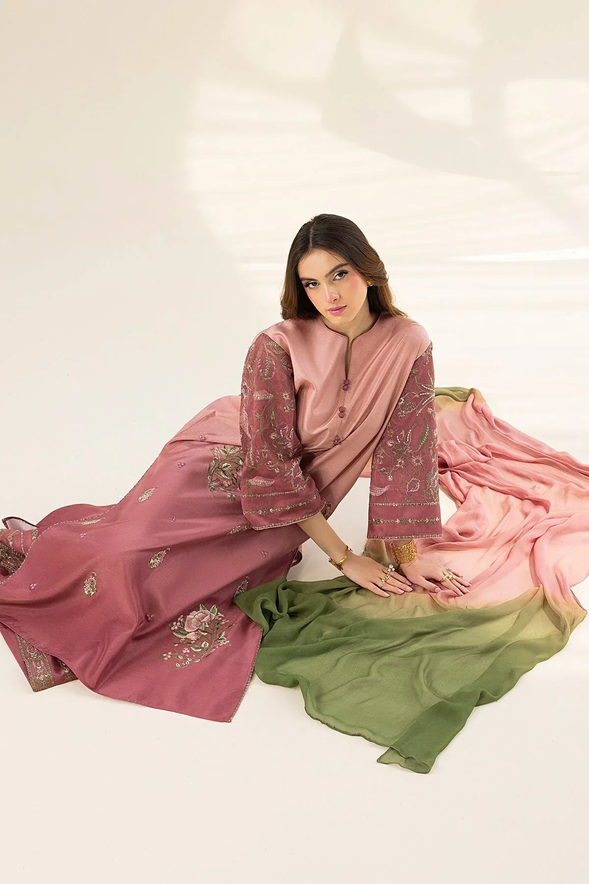 Erum Khan | Lillia Summer Edit | Vintage Rose - Aqsa Fabrics