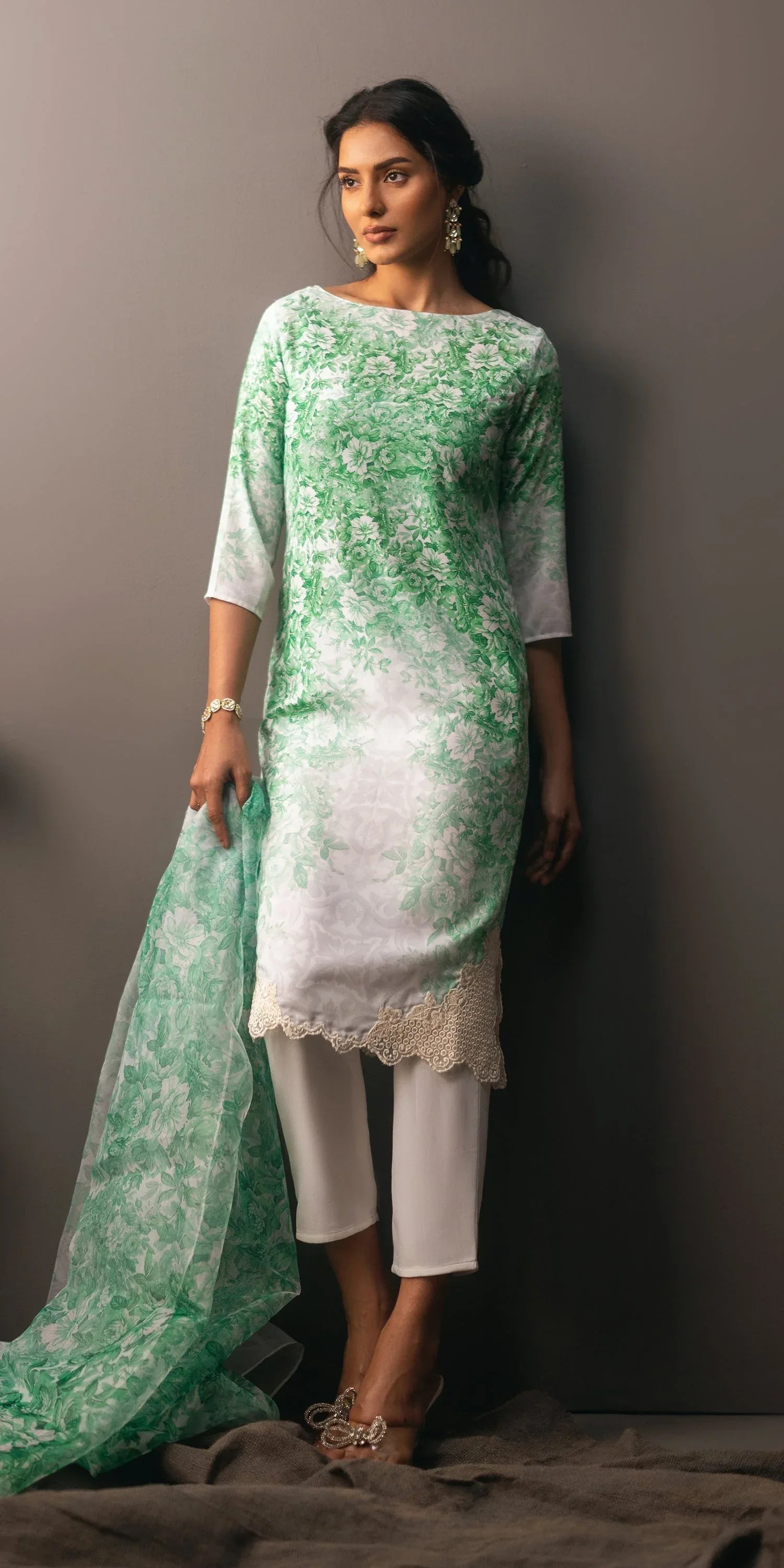 Erum Khan | Beyond Basic | CLASSIC CHARM - Aqsa Fabrics