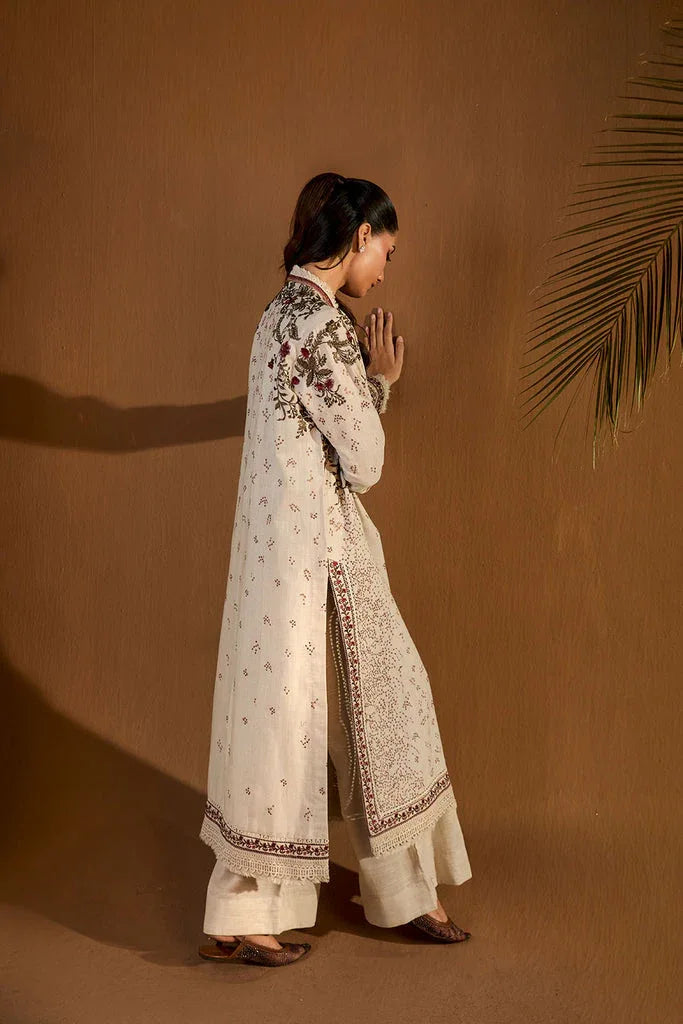 Sobia Nazir | Winter Shawl 25 | Design 6A - Aqsa Fabrics