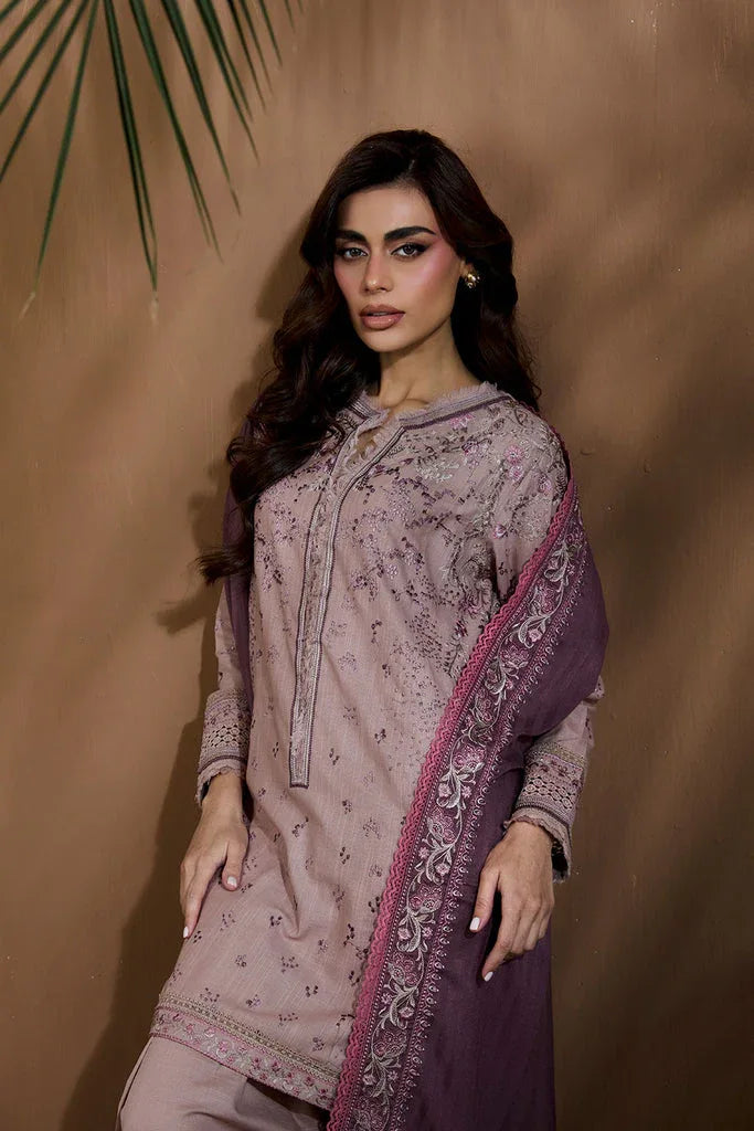 Sobia Nazir | Winter Shawl 25 | Design 6B - Aqsa Fabrics