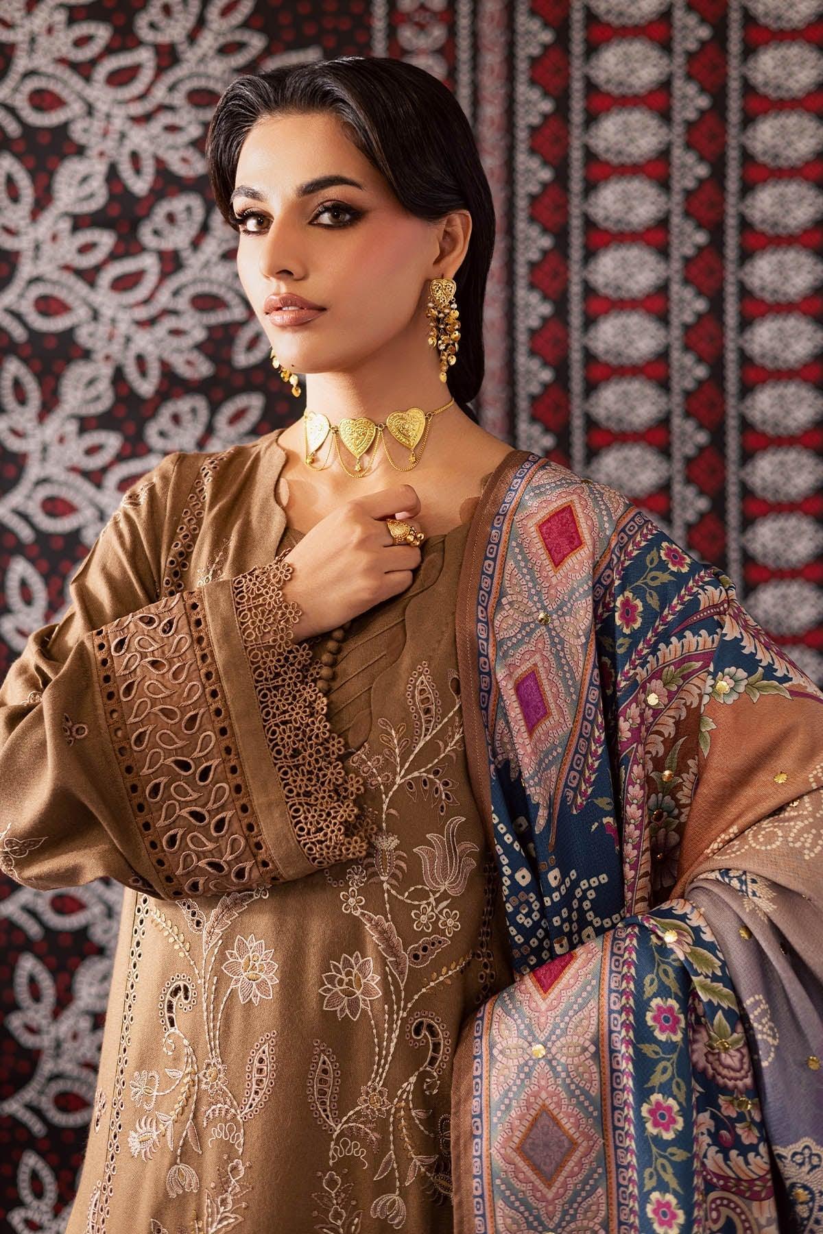 Nureh | Bazaar Luxe 25 | NE-205 - Aqsa Fabrics