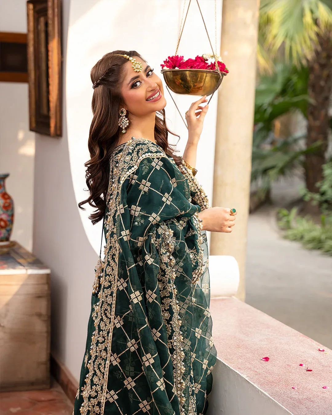 Faiza Saqlain | Nira Festive | Ahin
