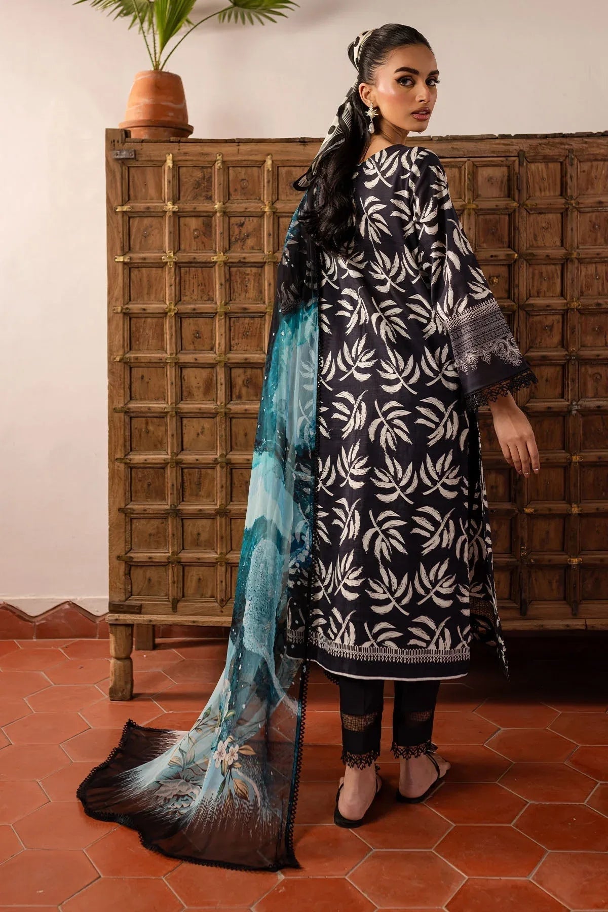 Nureh | Printed Lawn 25 | SP-142 - Aqsa Fabrics