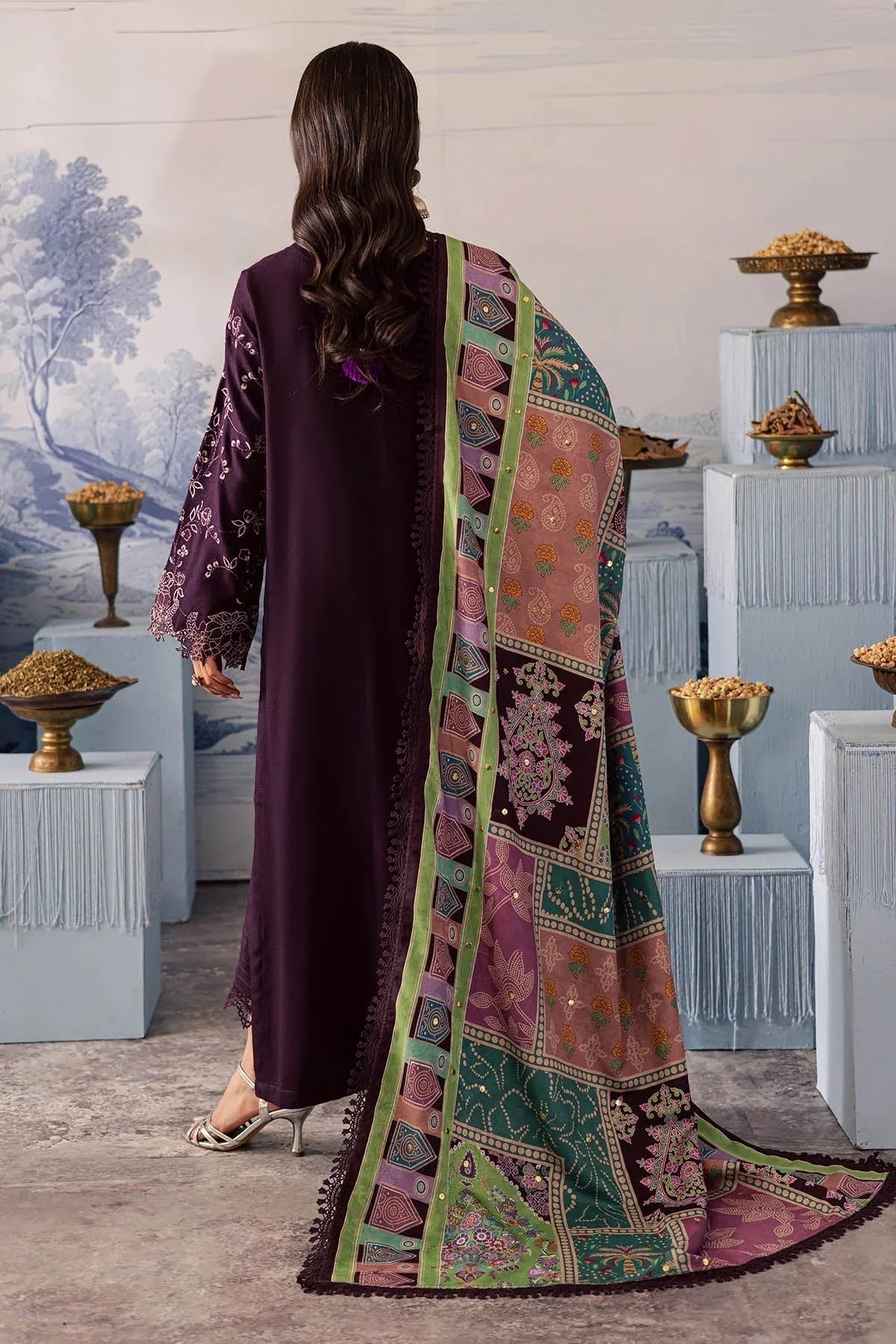 Nureh | Bazaar Luxe 25 | NE-209 - Aqsa Fabrics