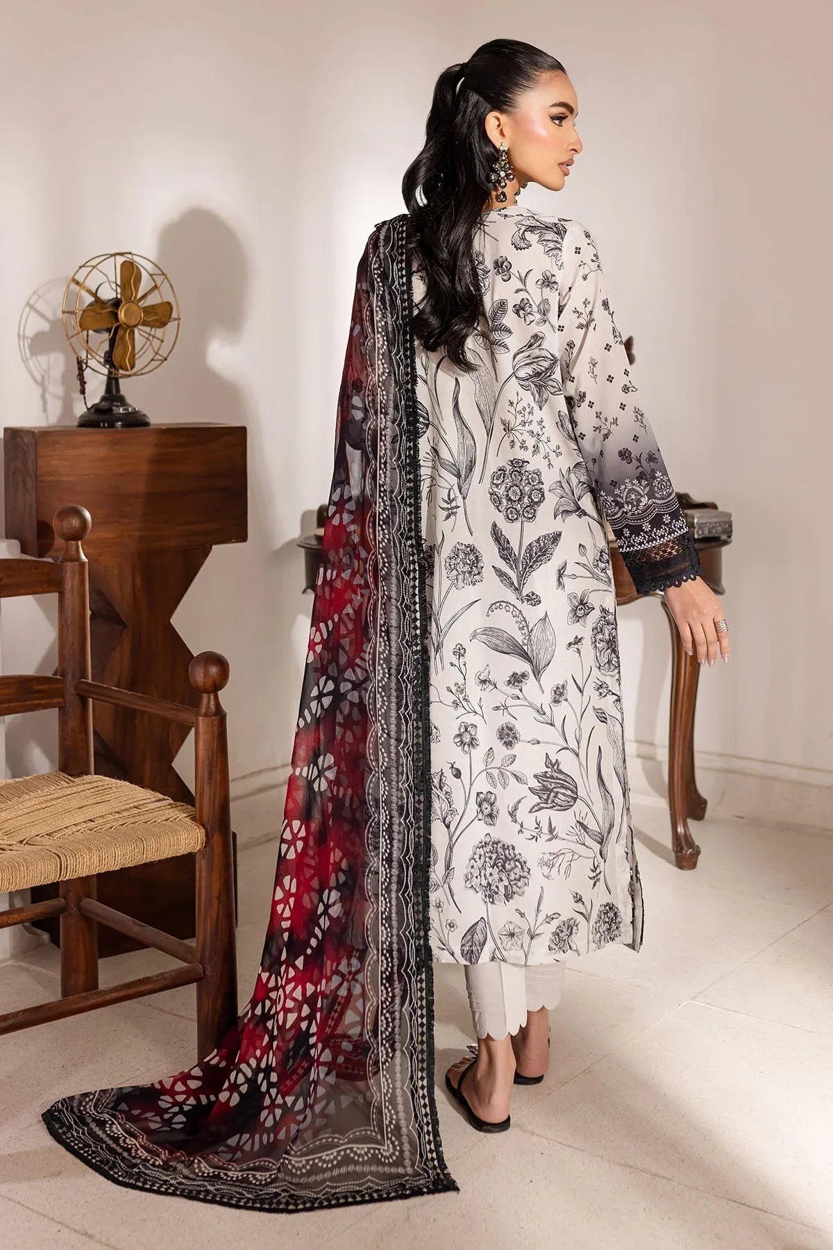 Nureh | Printed Lawn 25 | SP-144 - Aqsa Fabrics
