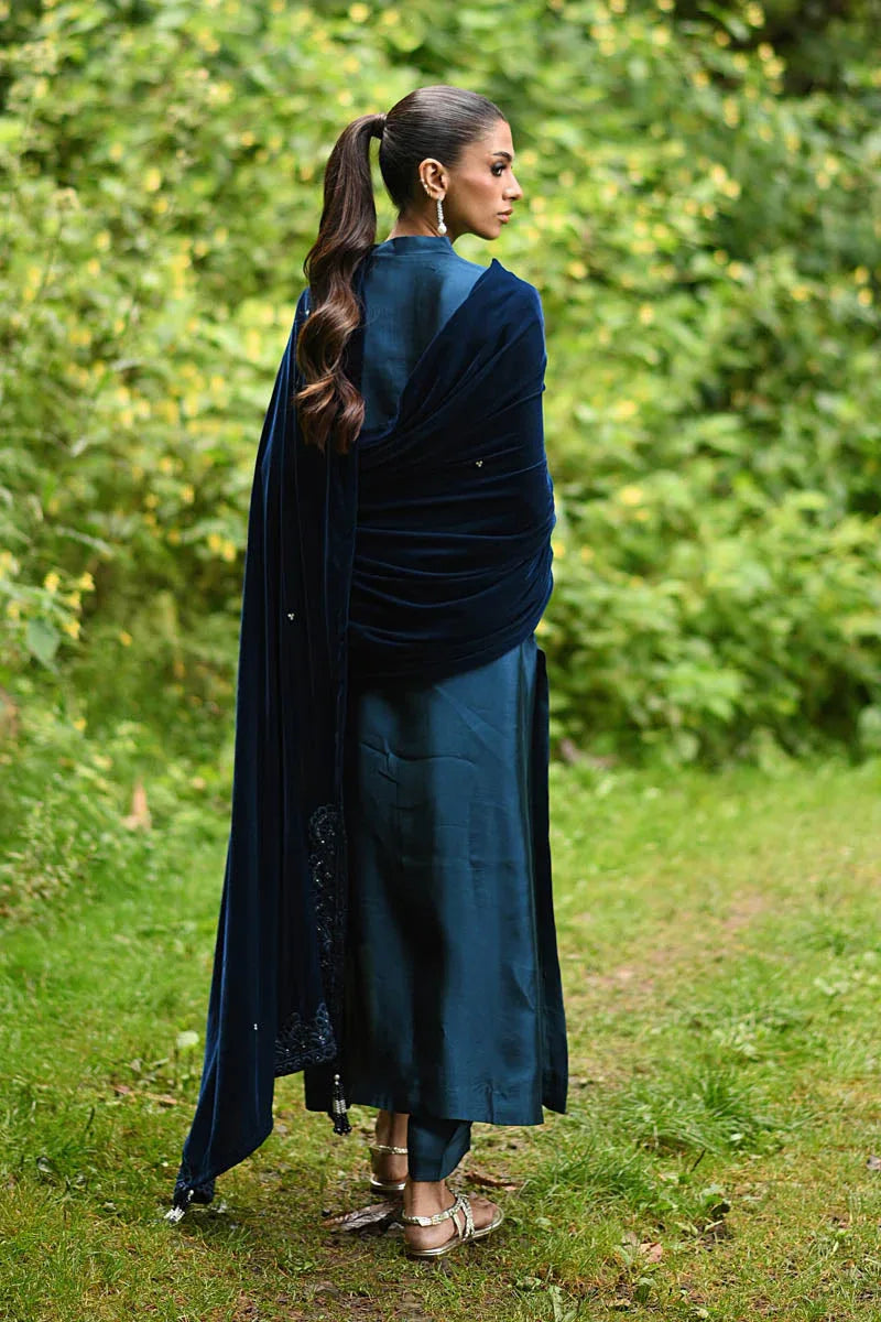 Hue Pret | Farasha Luxury Winter | Mina - Aqsa Fabrics