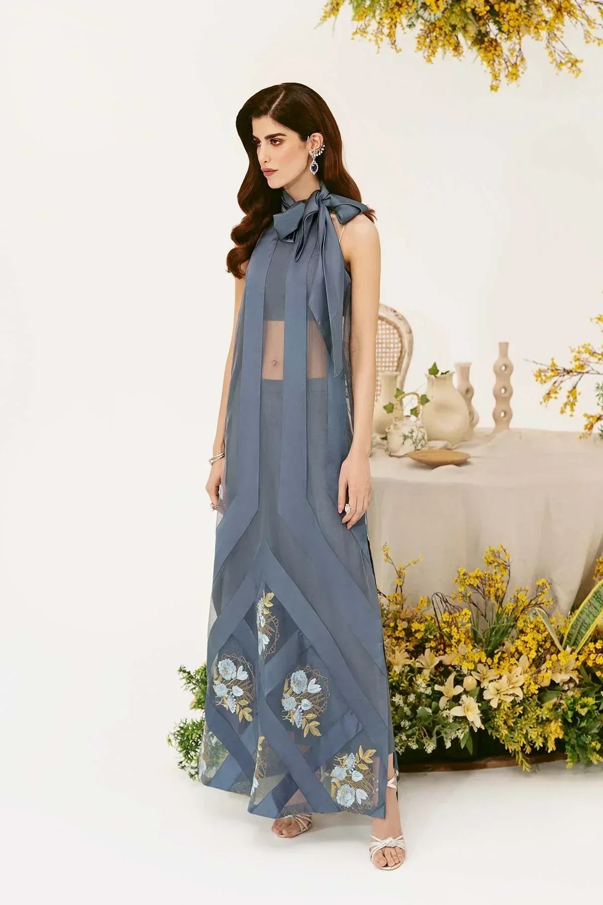 Mina Kashif | Ala Mode Luxury Formals 23 | Amaya - Aqsa Fabrics