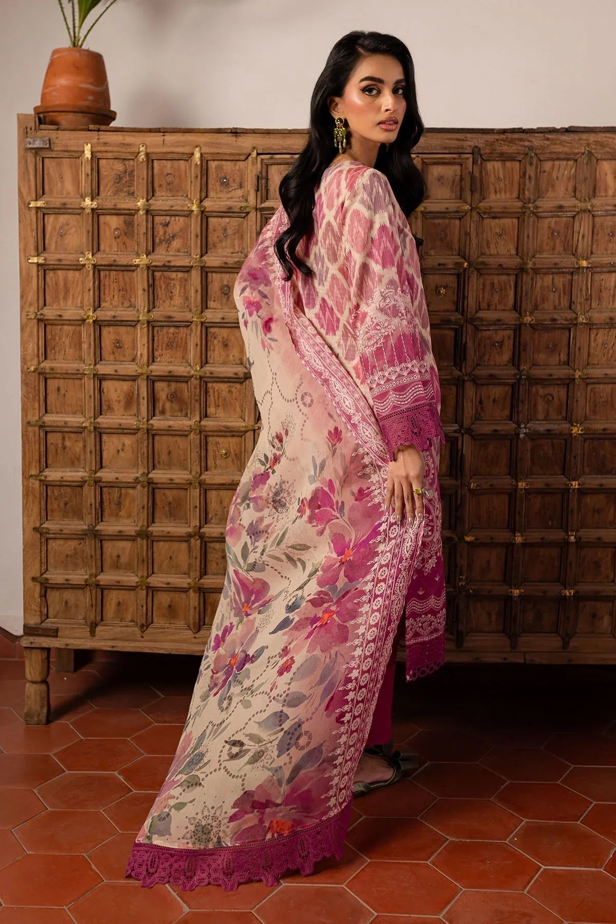Nureh | Printed lawn 25 | SP-137 - Aqsa Fabrics