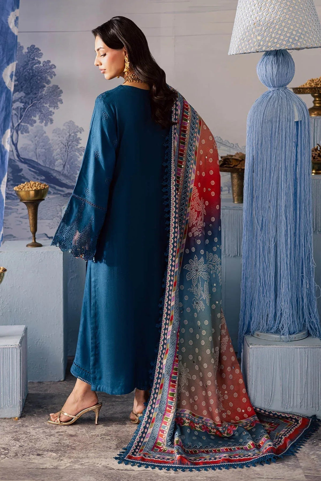Nureh | Bazaar Luxe 25 | NE-206 - Aqsa Fabrics
