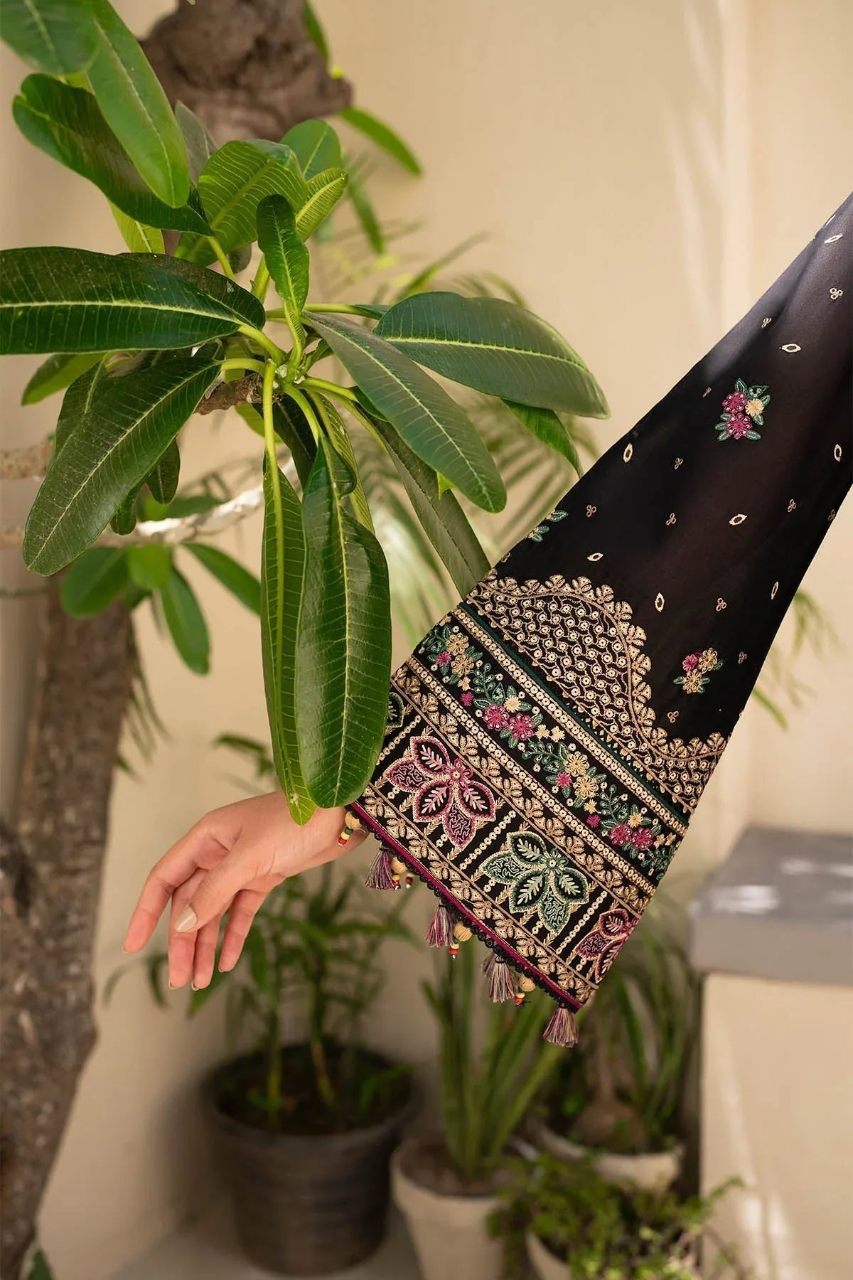 Jazmin | Irish Lawn SS 24 | D4 - Aqsa Fabrics
