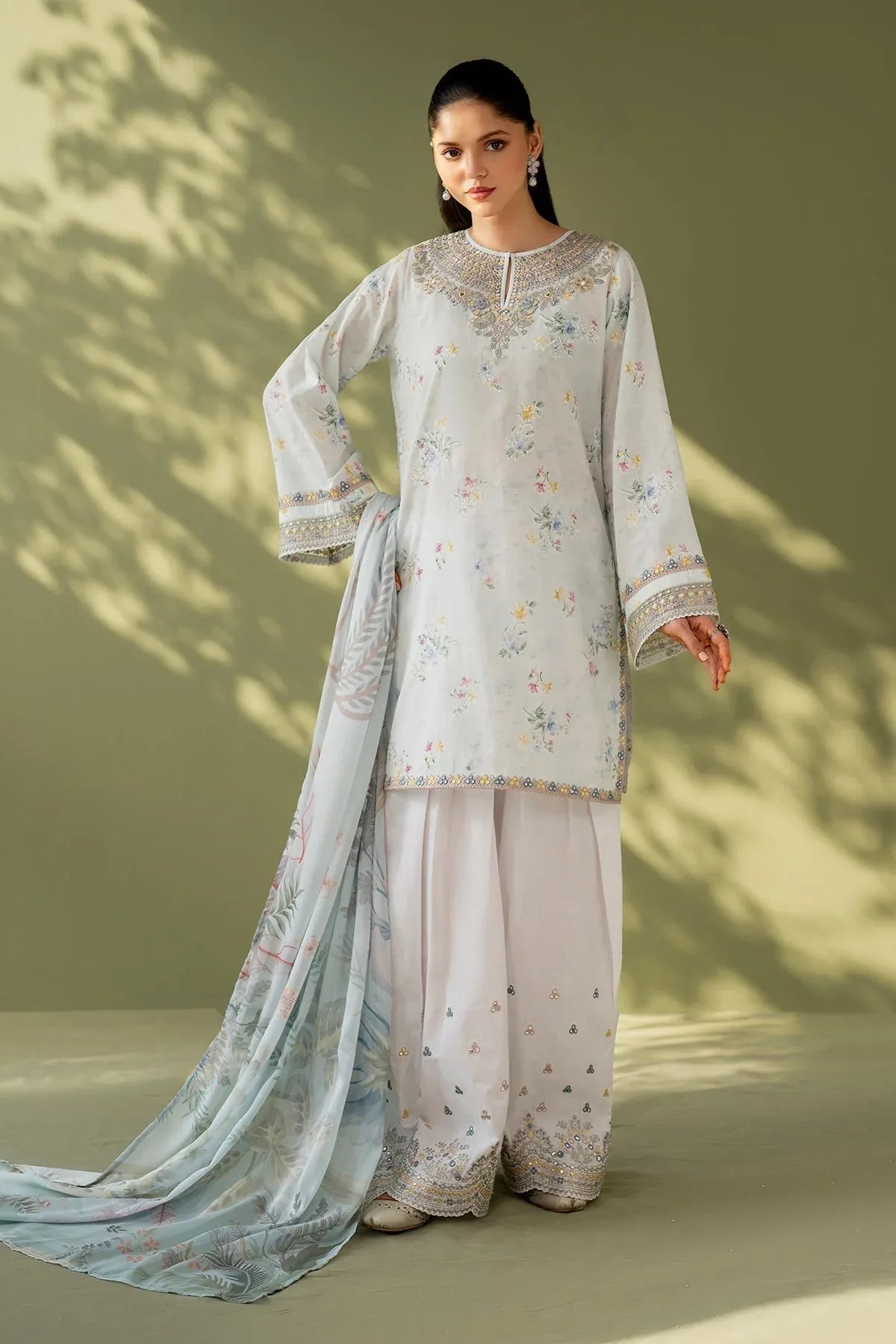 Baroque | Eid Printique | EMBROIDERED PRINTED LAWN UF-4170 - Aqsa Fabrics