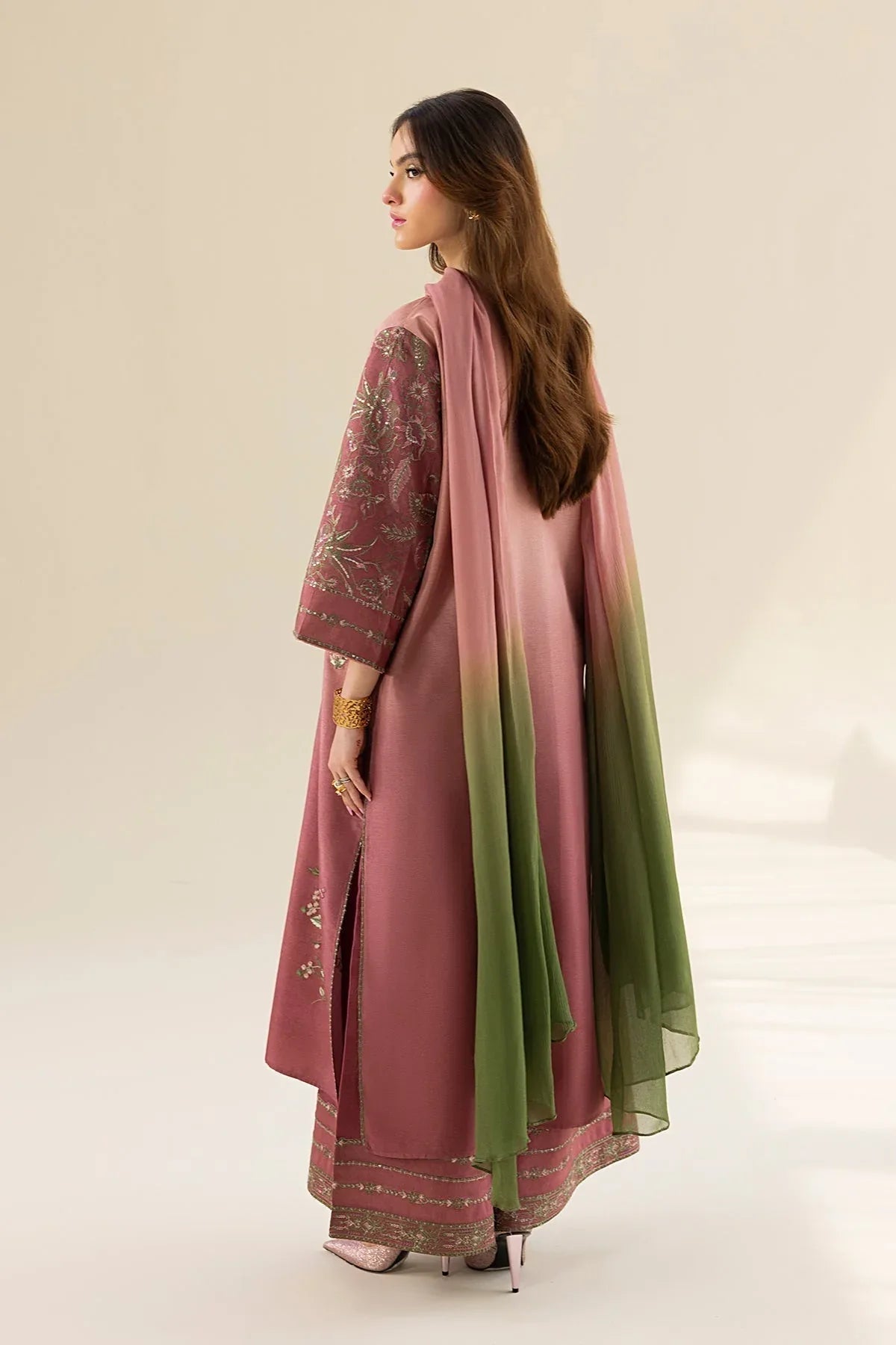 Erum Khan | Lillia Summer Edit | Vintage Rose - Aqsa Fabrics