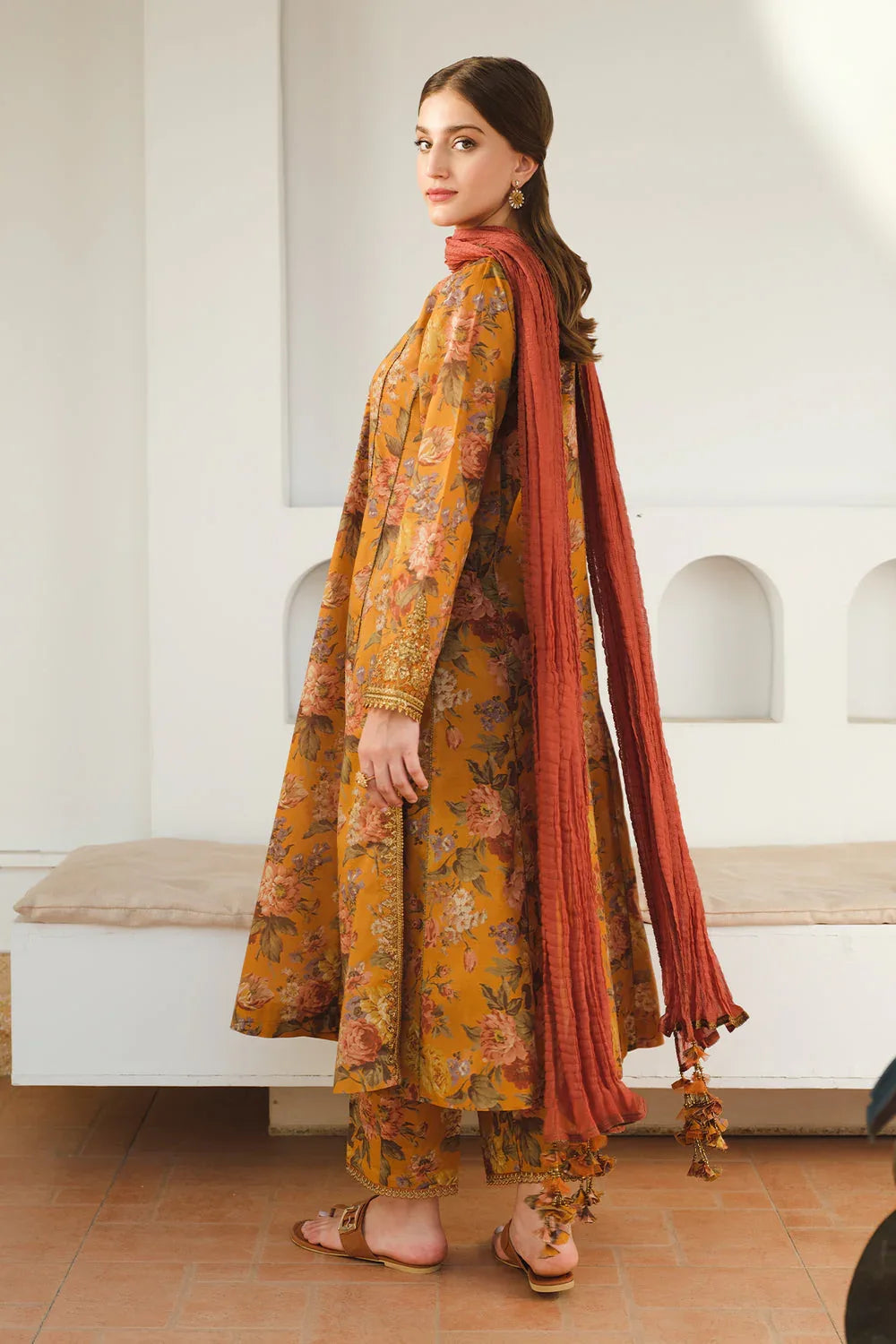 Baroque | Luxury Pret 24 | LAWN UF-653 - Aqsa Fabrics