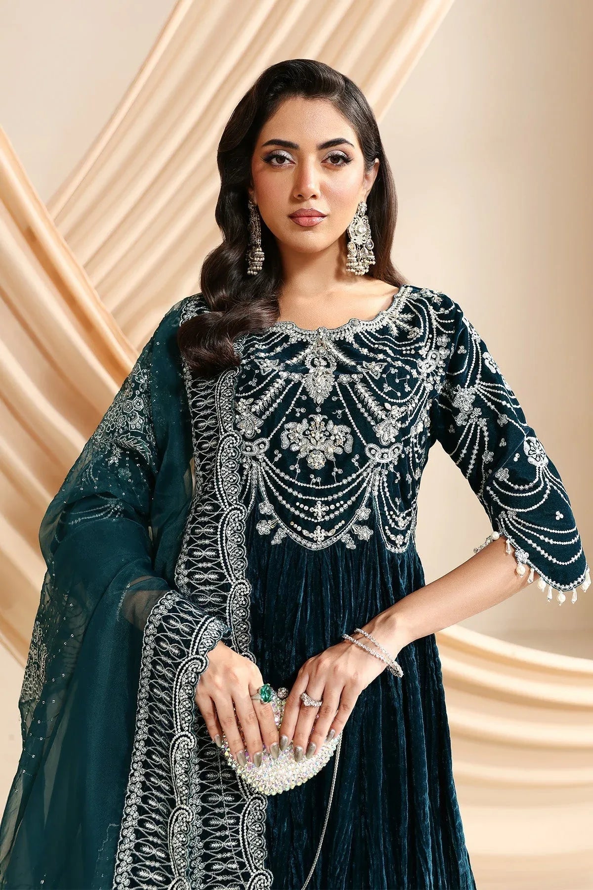 Alizeh | Lamour 25 | AF-VLT-2214-Mystique - Aqsa Fabrics