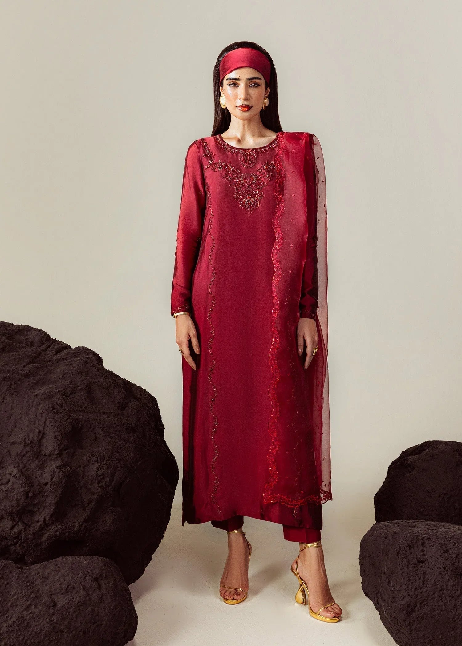 Mahum Asad | The Sirens | Majesty - Aqsa Fabrics