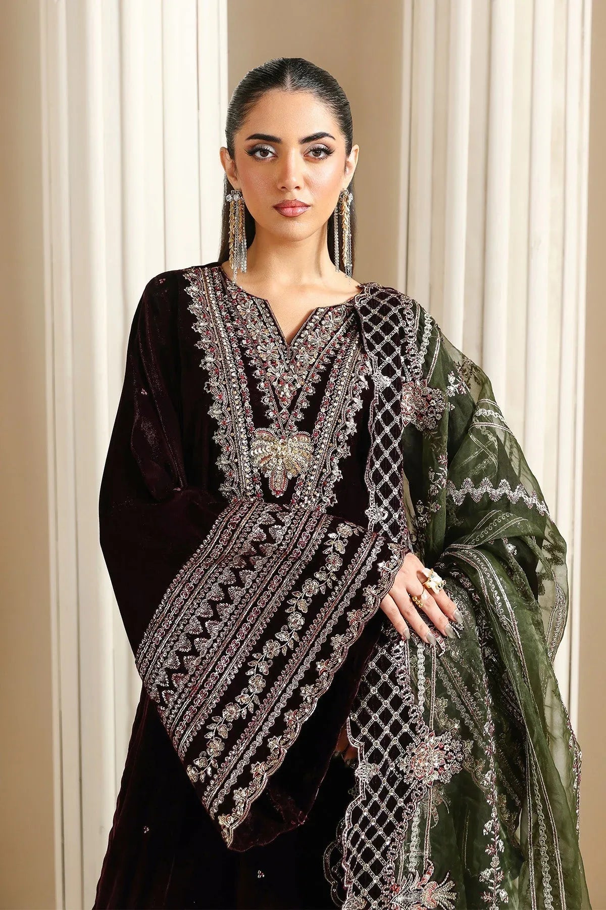 Alizeh | Lamour 25 | AF-VLT-2213-Vanya - Aqsa Fabrics