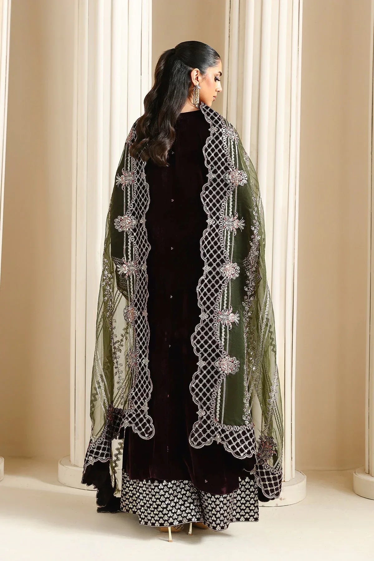 Alizeh | Lamour 25 | AF-VLT-2213-Vanya - Aqsa Fabrics