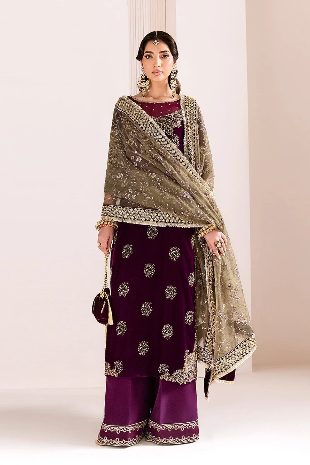 Alizeh | Makhmal Luxury Velvet Edit | Zarlish - Aqsa Fabrics