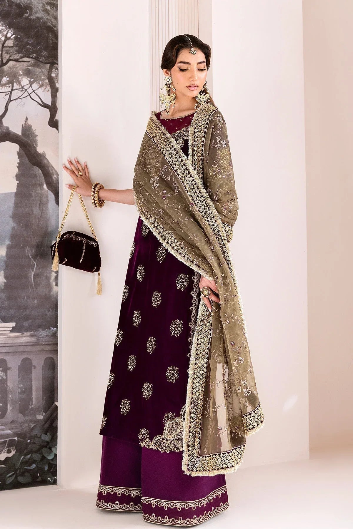 Alizeh | Makhmal Luxury Velvet Edit | Zarlish - Aqsa Fabrics