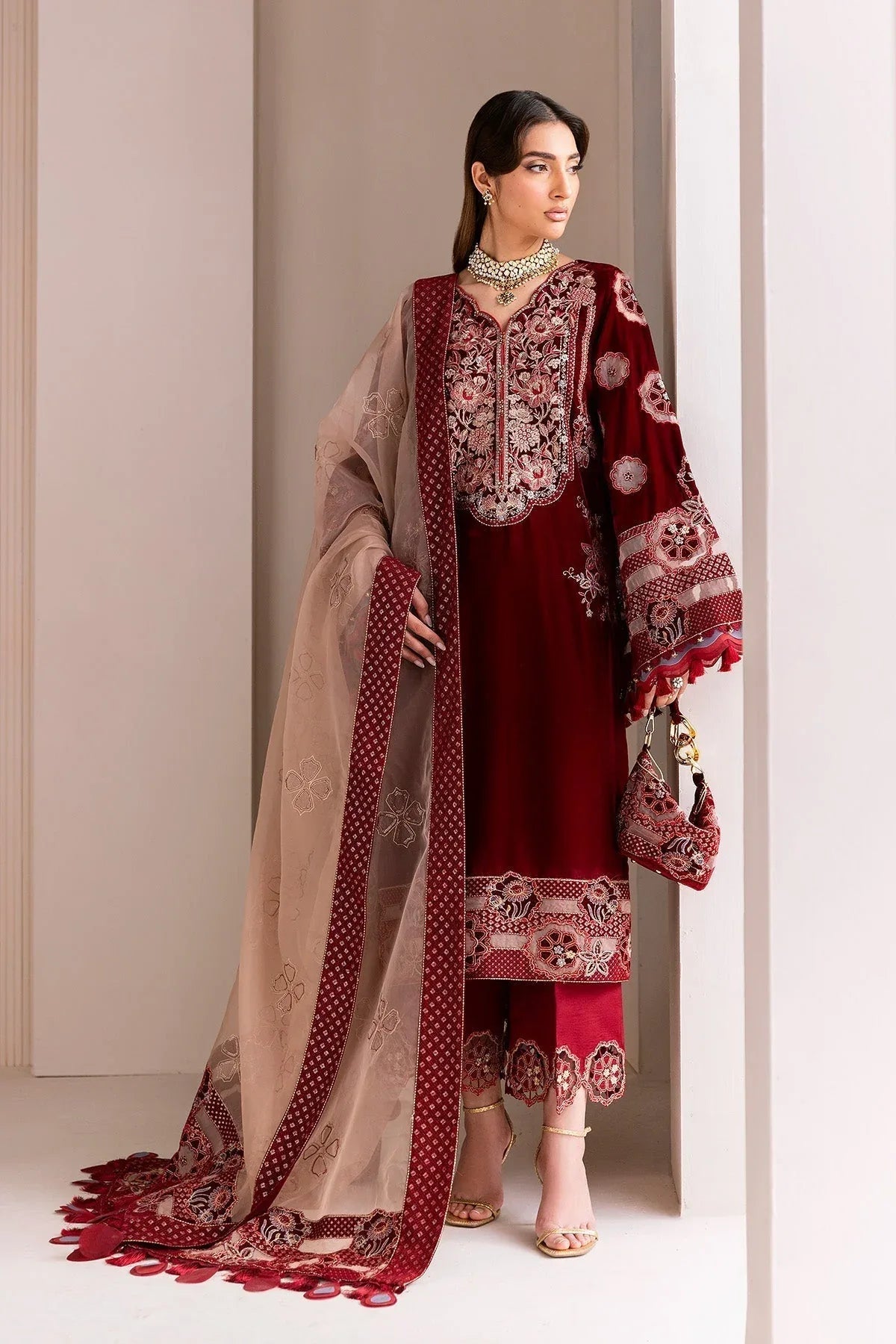 Alizeh | Makhmal Luxury Velvet Edit | Velzari - Aqsa Fabrics
