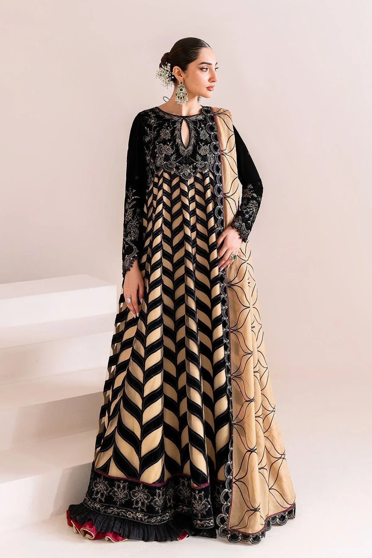 Alizeh | Makhmal Luxury Velvet Edit | Noor Jahan - Aqsa Fabrics