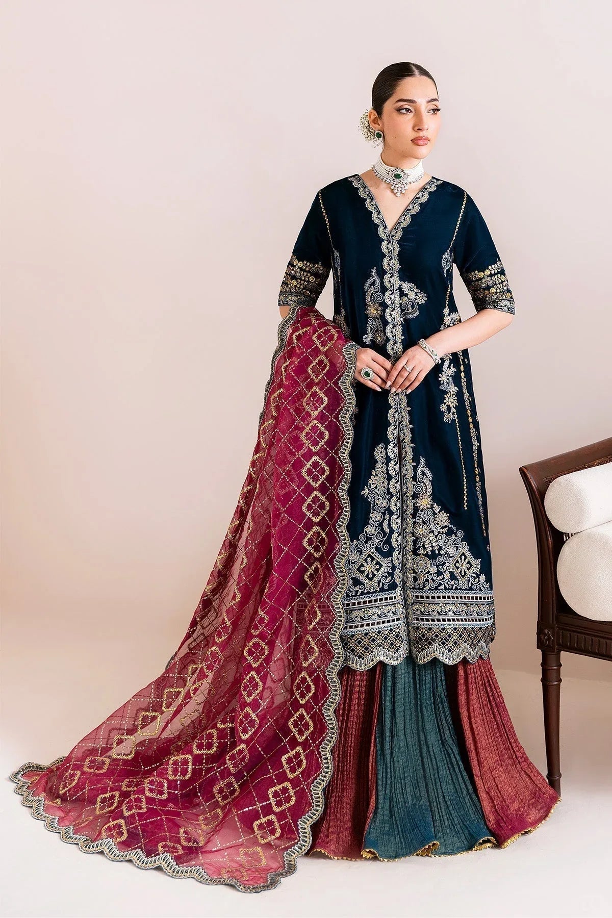 Alizeh | Makhmal Luxury Velvet Edit | Mehroob - Aqsa Fabrics