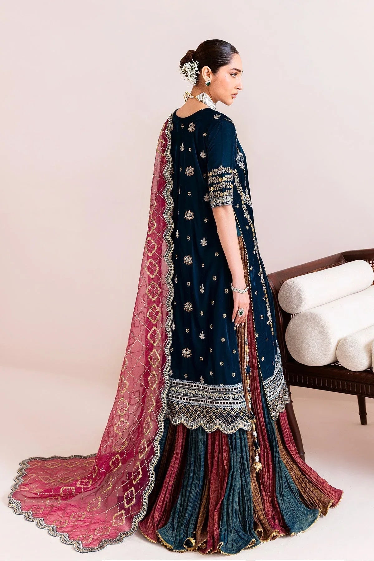 Alizeh | Makhmal Luxury Velvet Edit | Mehroob - Aqsa Fabrics