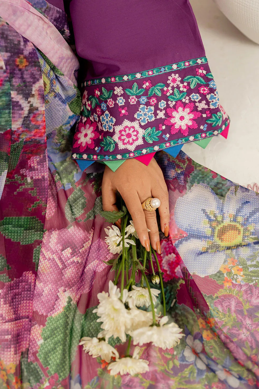 Farasha | Thread Lines Embroidered | Violet Spring - Aqsa Fabrics