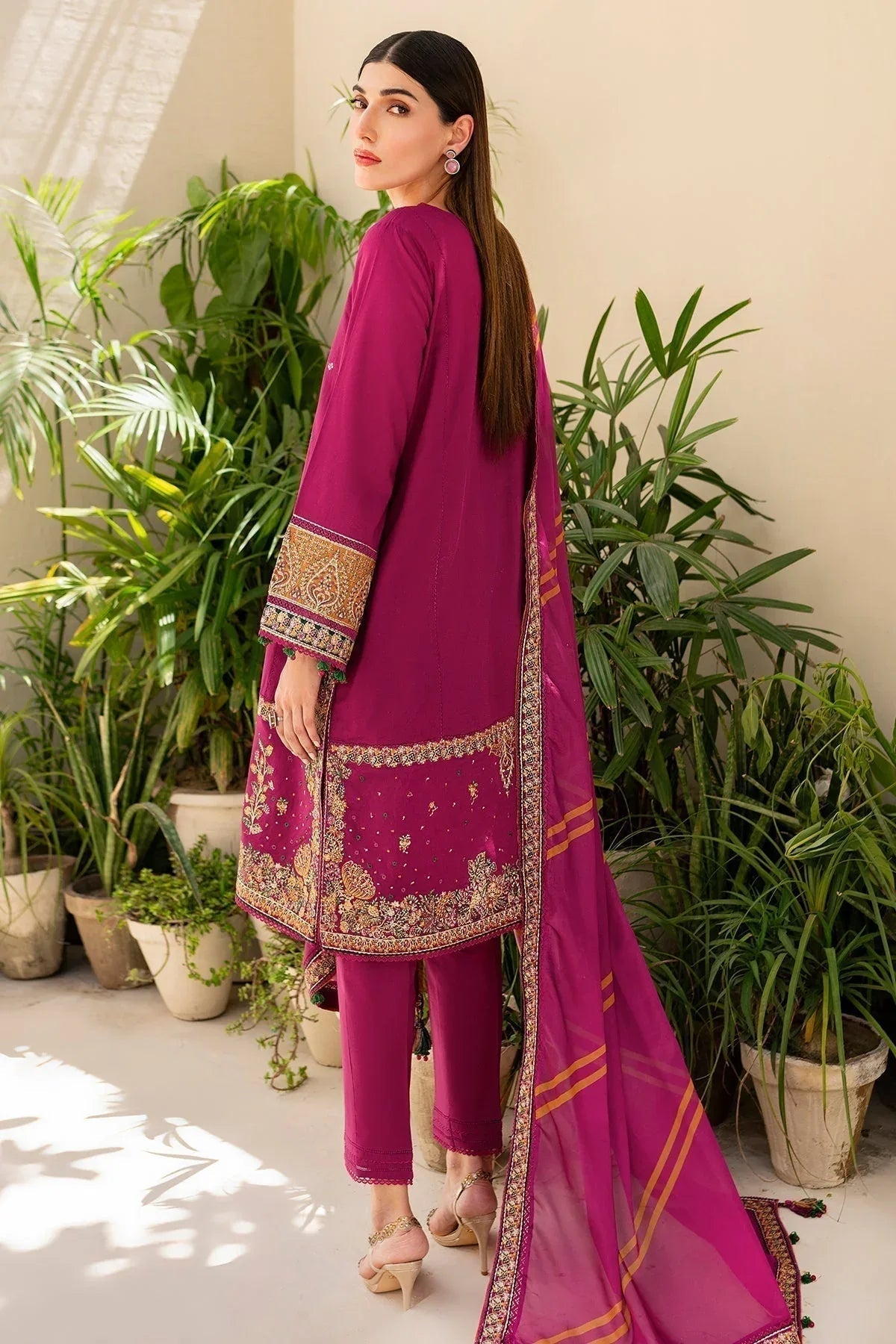 Jazmin | Irish Lawn SS 24 | D10 - Aqsa Fabrics