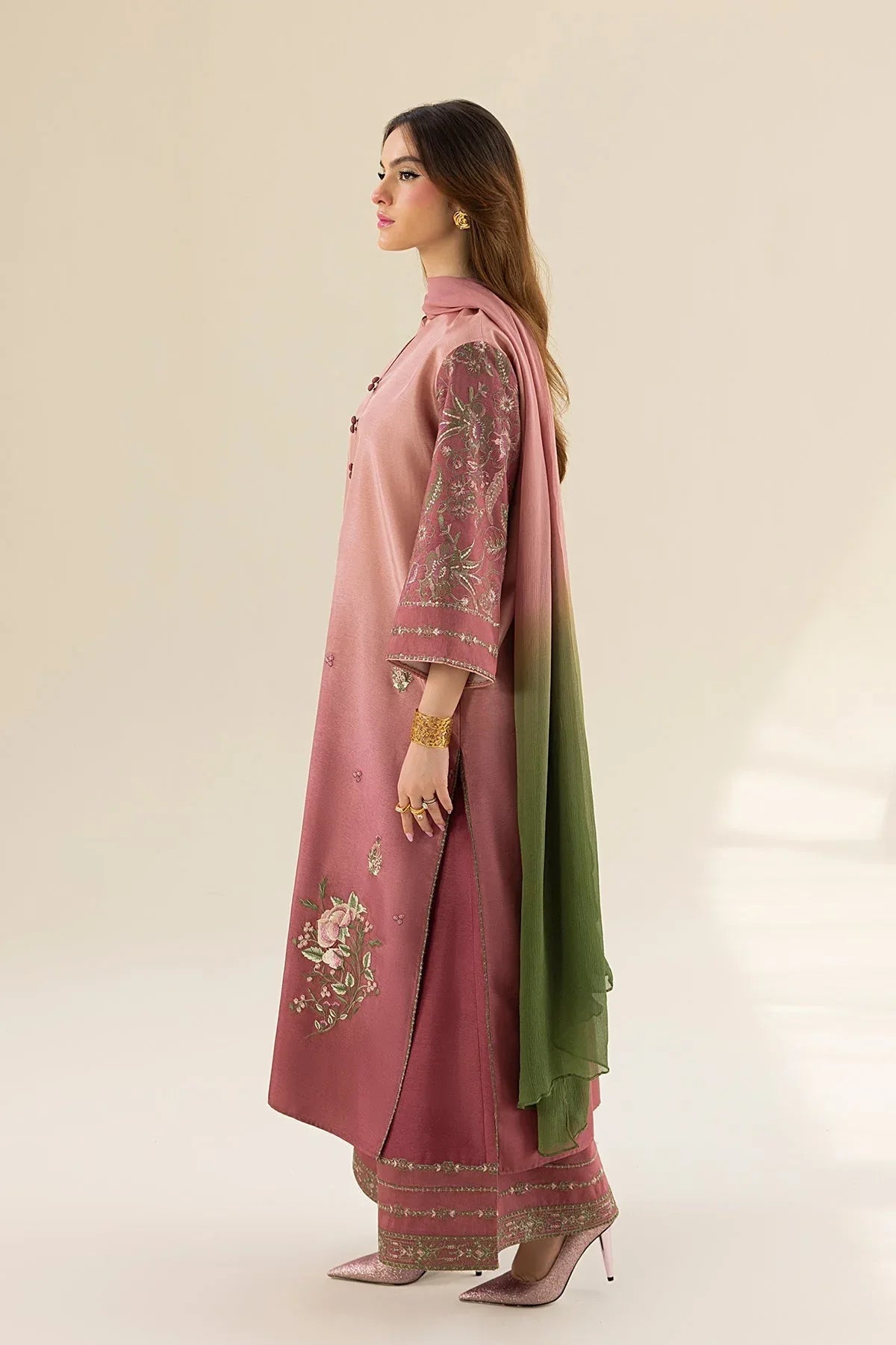 Erum Khan | Lillia Summer Edit | Vintage Rose - Aqsa Fabrics