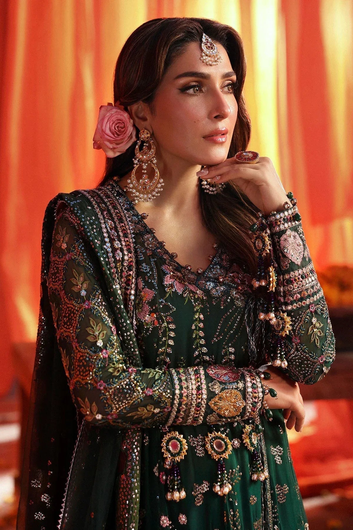 Nureh | Jhoomro 25' | NL-83 Zoha - Aqsa Fabrics