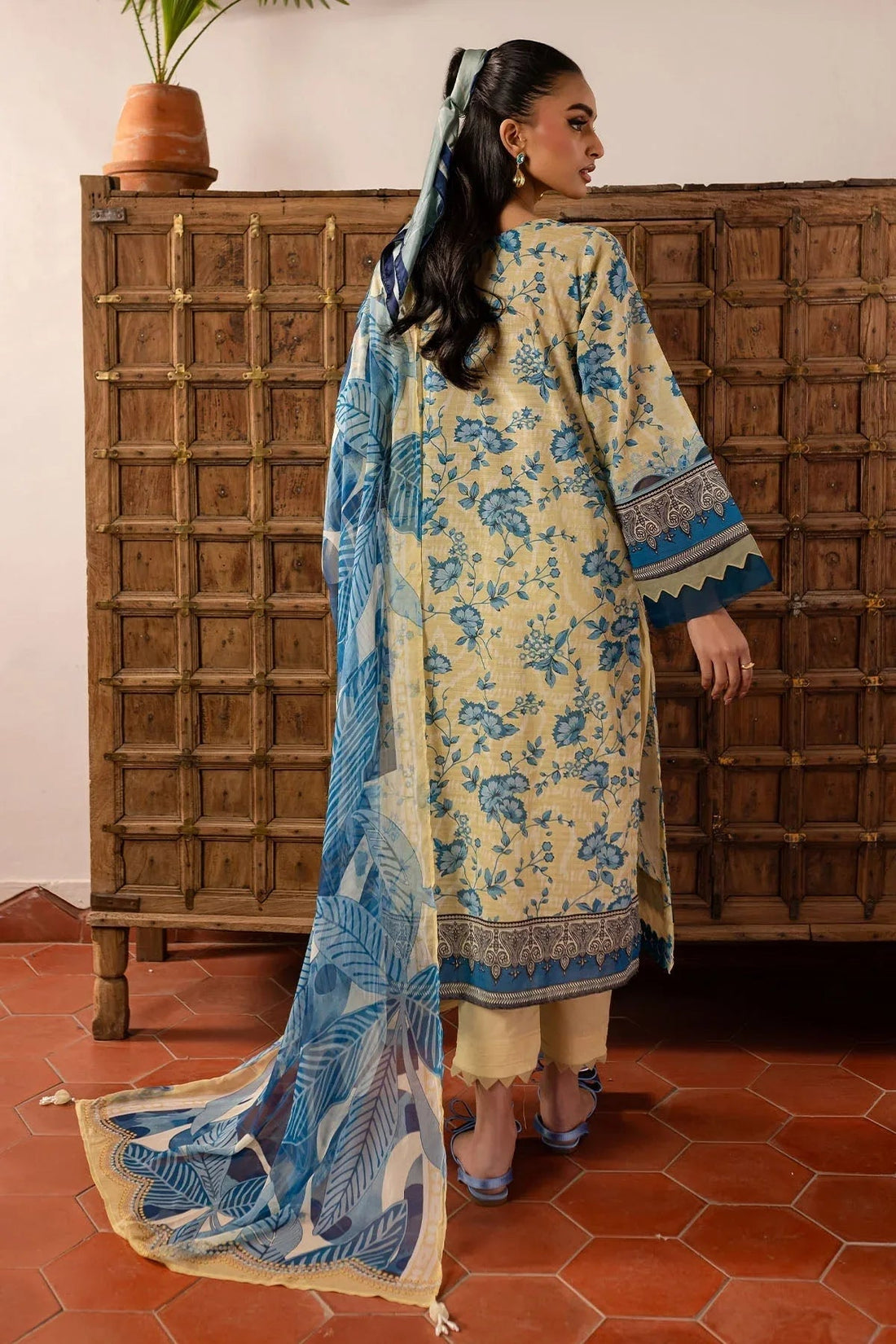 Nureh | Printed lawn 25 | SP-136 - Aqsa Fabrics