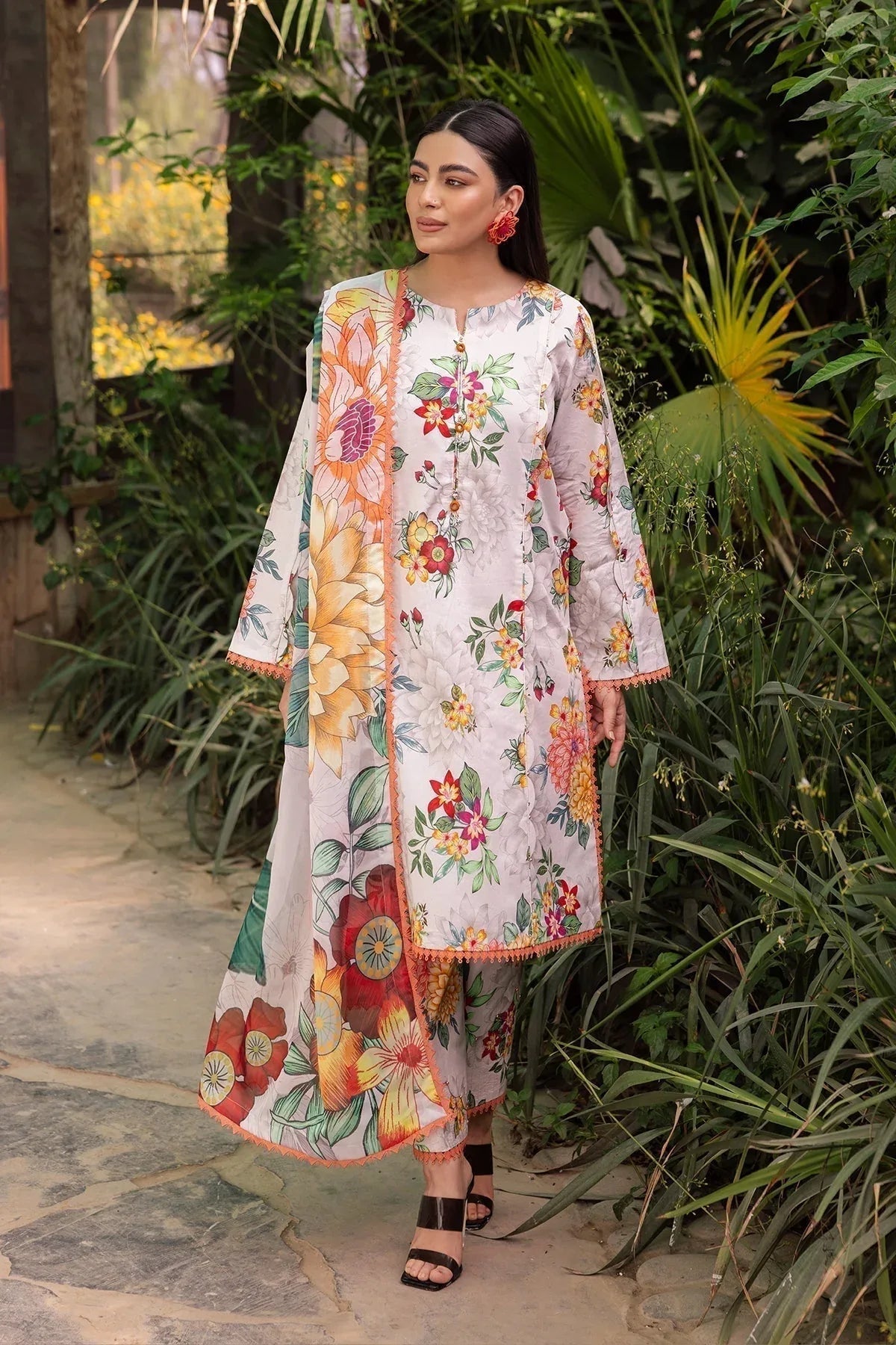 Alizeh | Sheen Lawn Prints 24 | ORCHID - Aqsa Fabrics