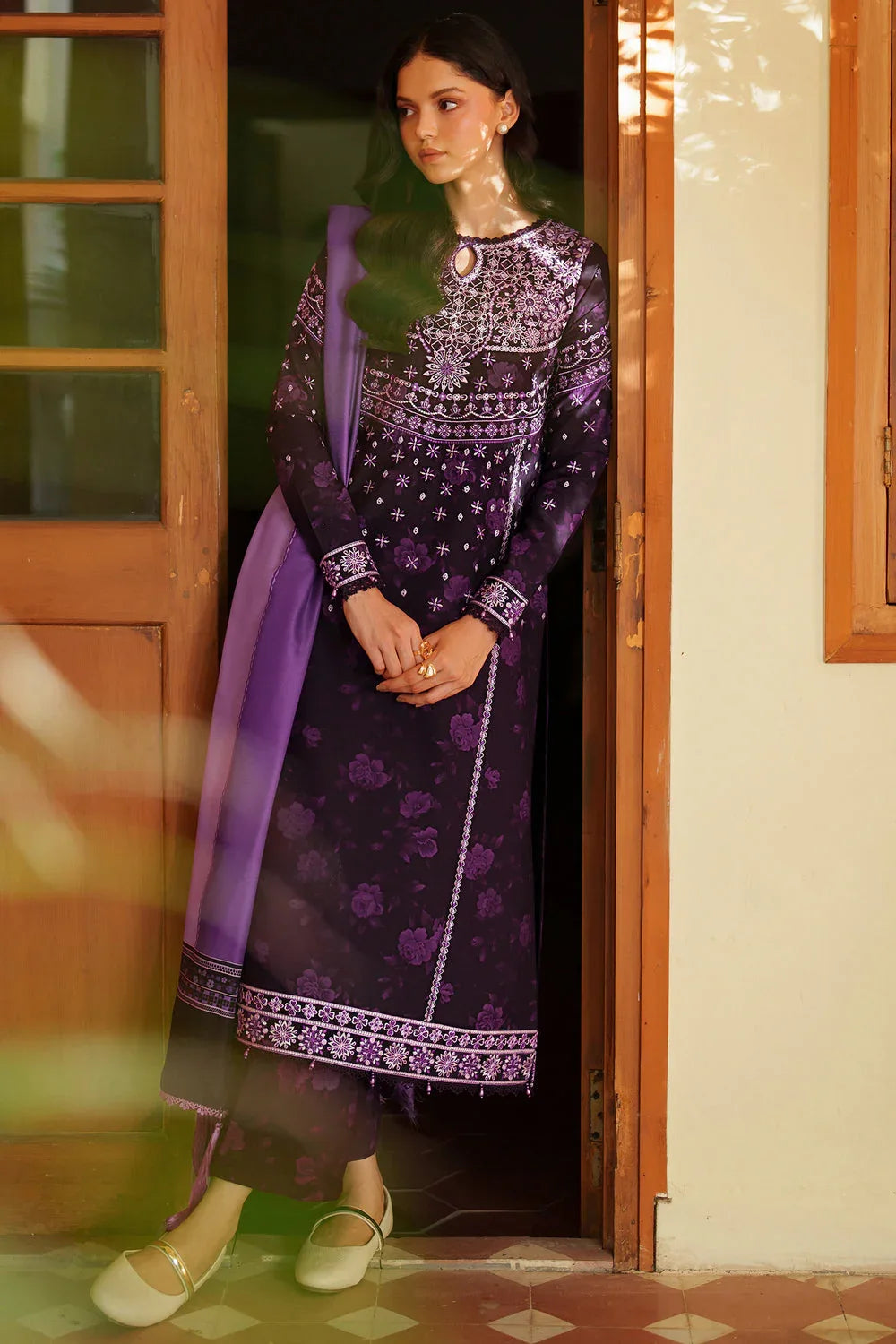 Farasha | Meline Premium Viscose 25 | Plum Powder - Aqsa Fabrics